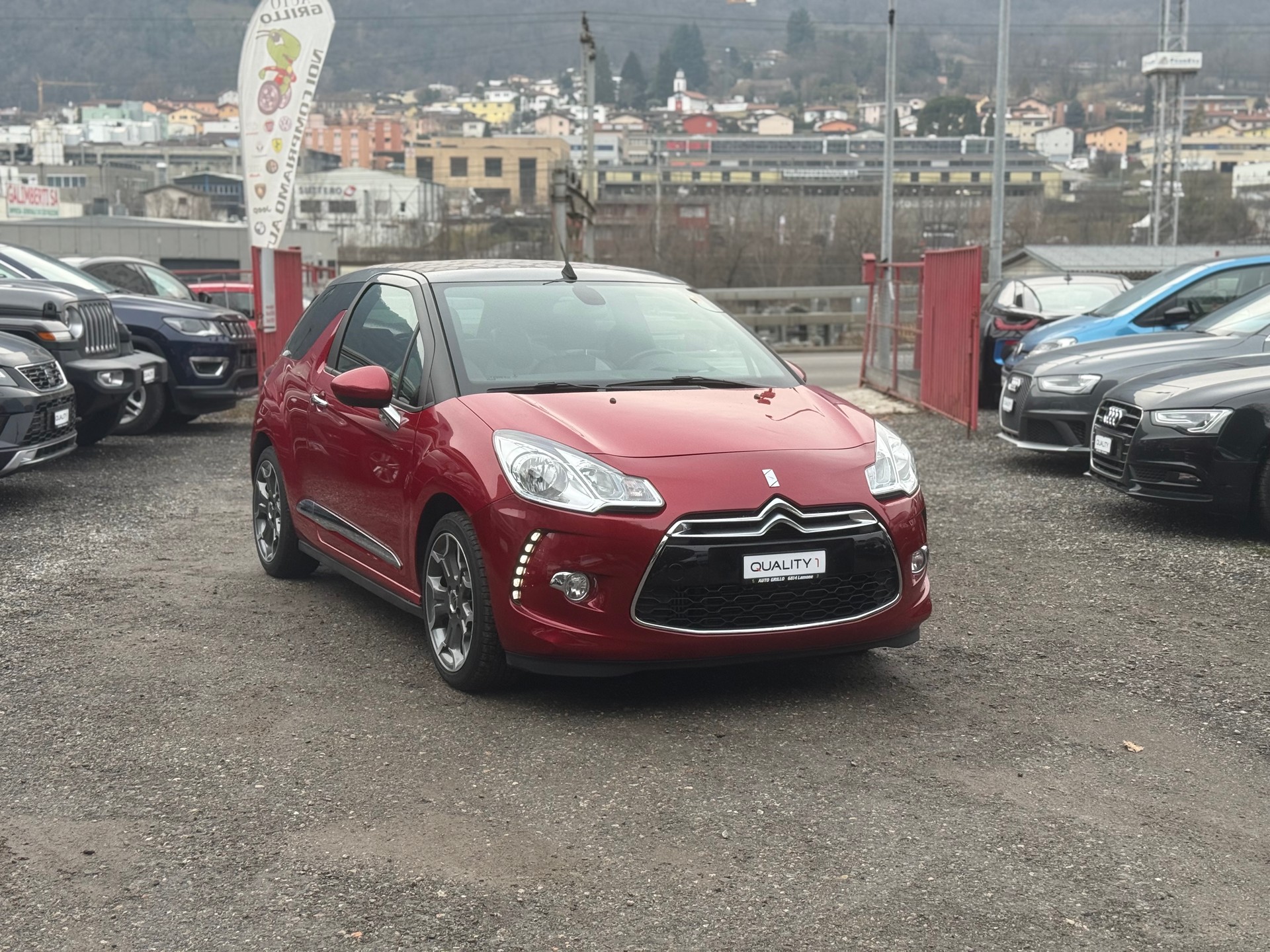 DS AUTOMOBILES DS3 Cabrio 1.6 THP Sport Chic-image-2