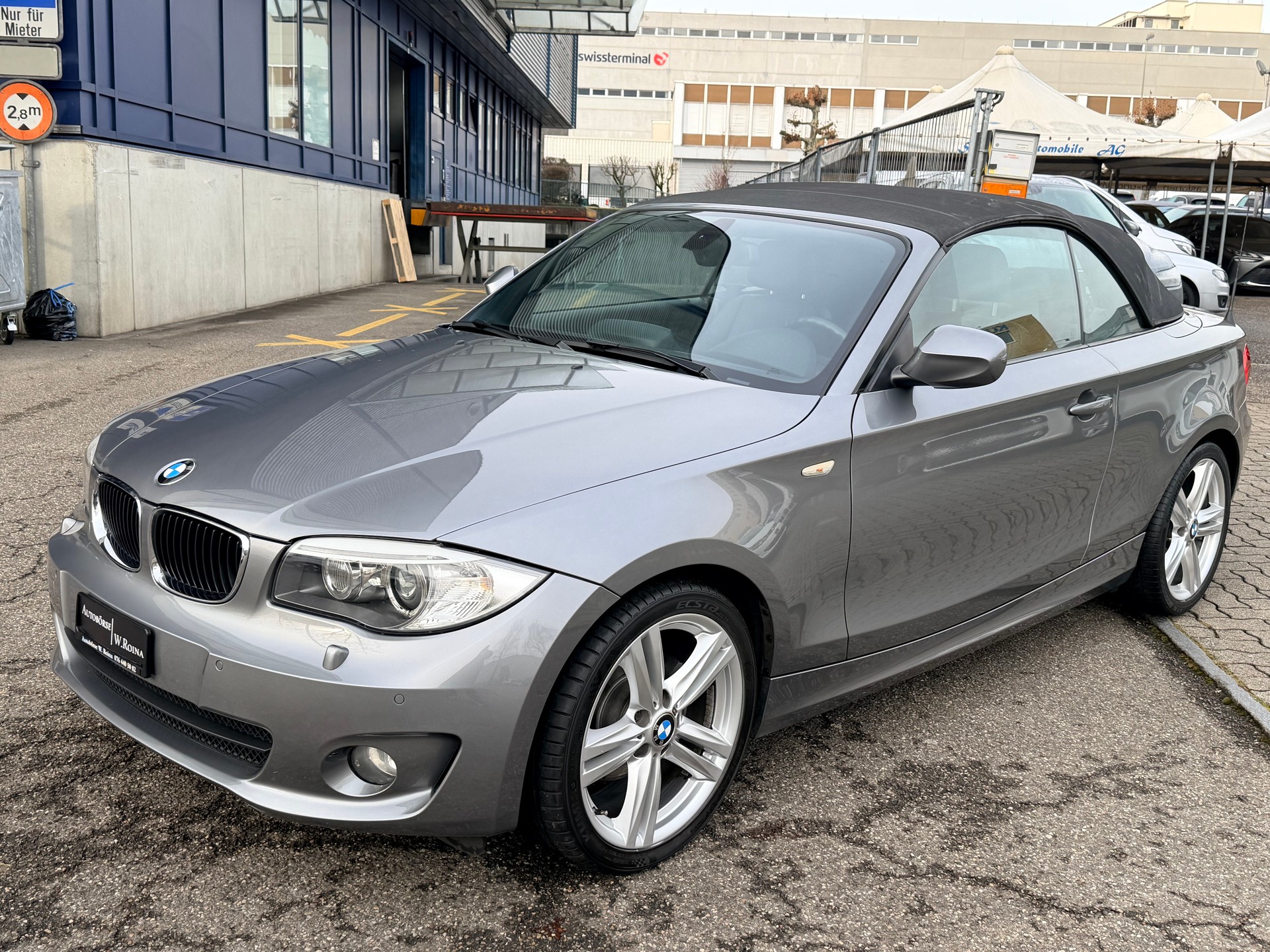 BMW 118i Cabrio Steptronic-image-15