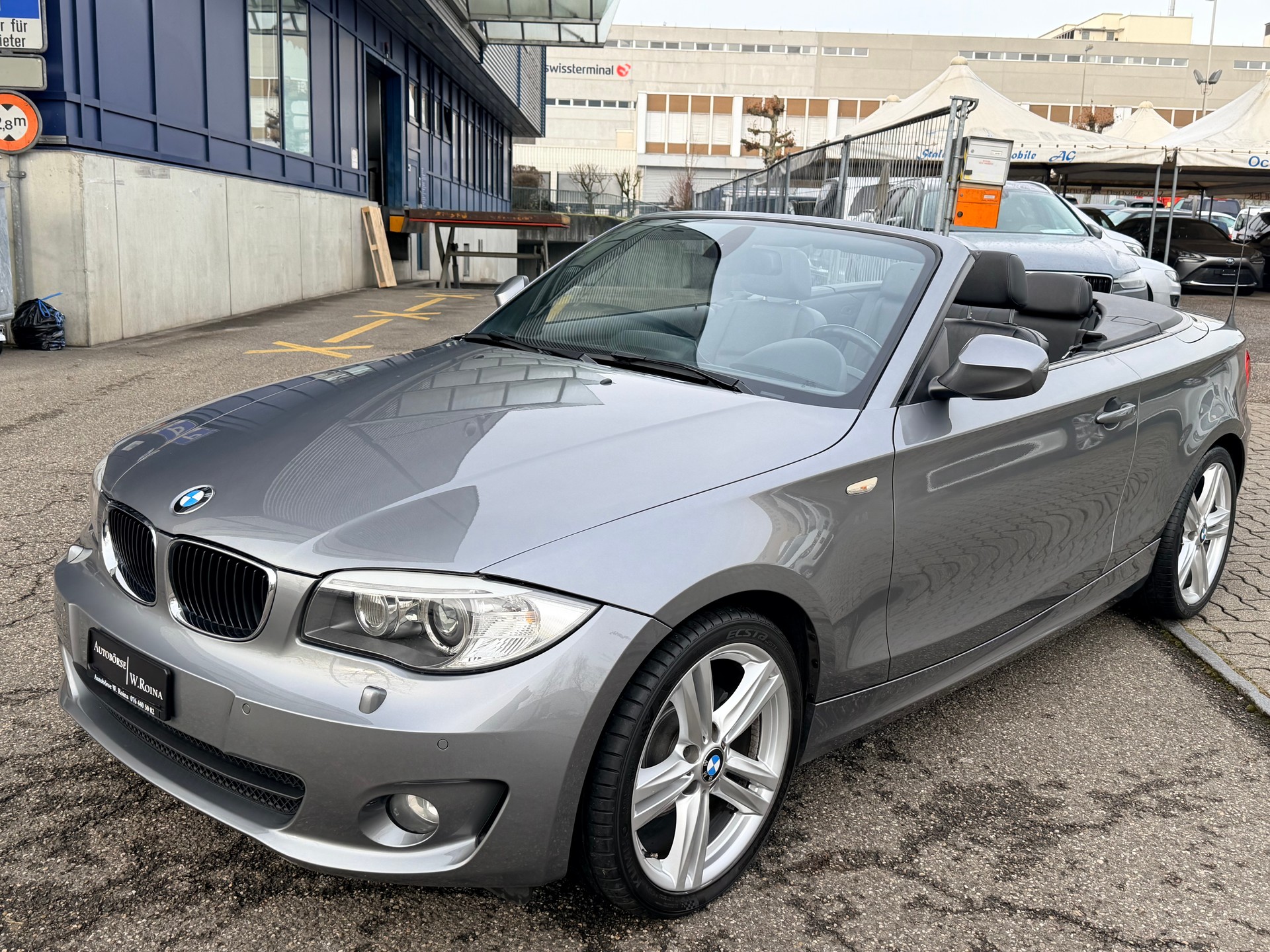BMW 118i Cabrio Steptronic-image-6