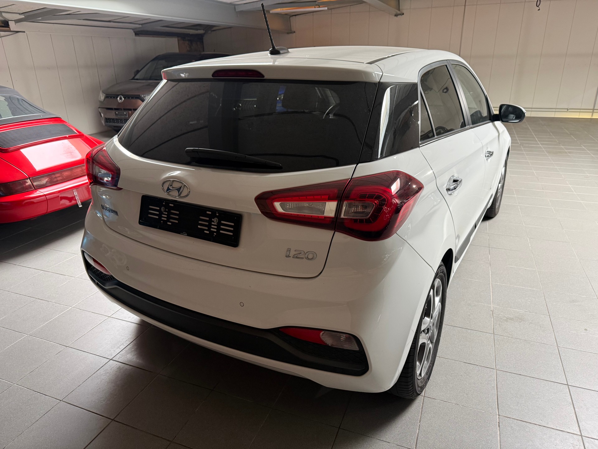 HYUNDAI i20 Active 1.0 T-GDi Vertex DCT-image-7