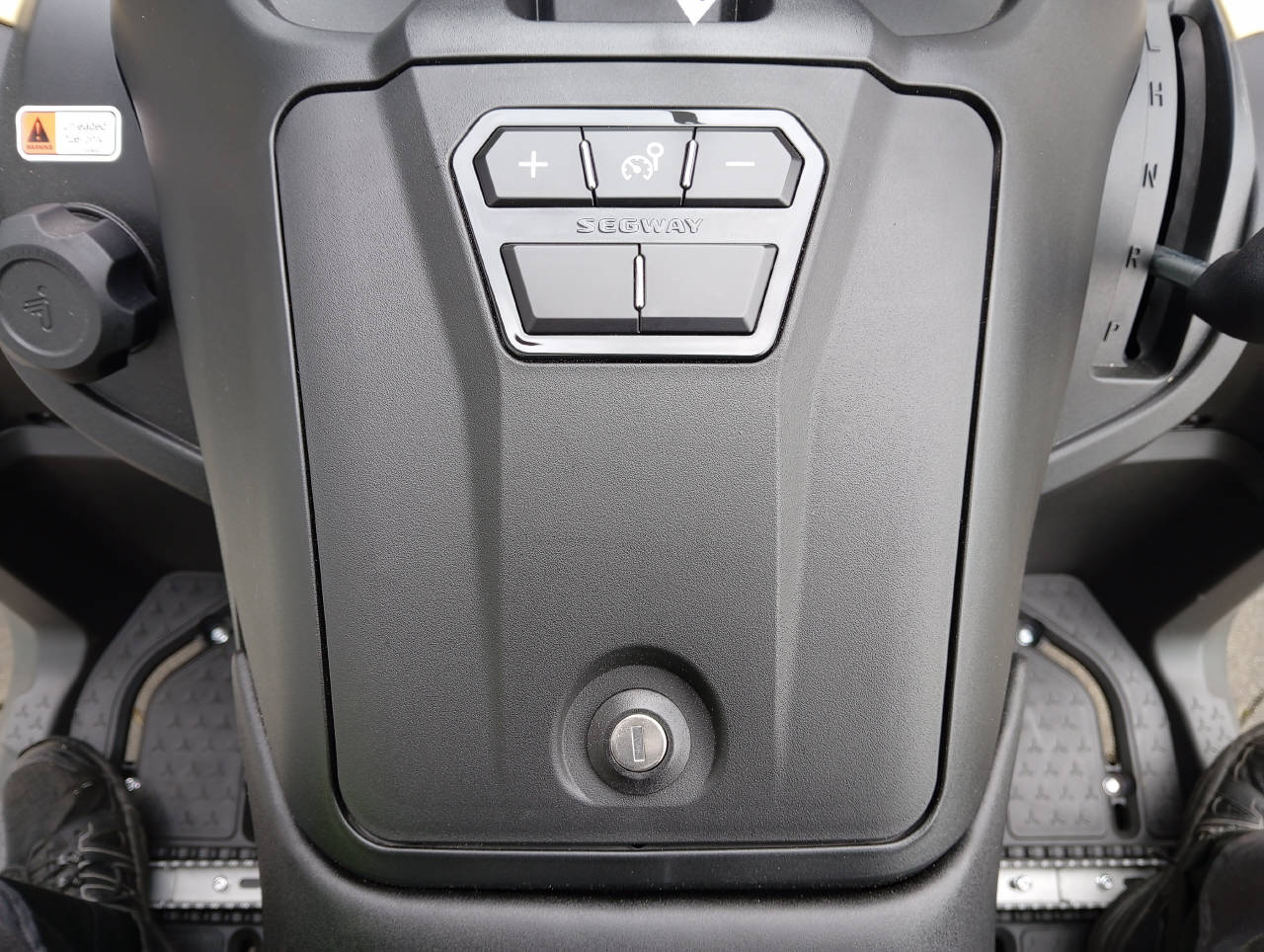 SEGWAY  AT 10 L Snarler DLX EPS-image-11