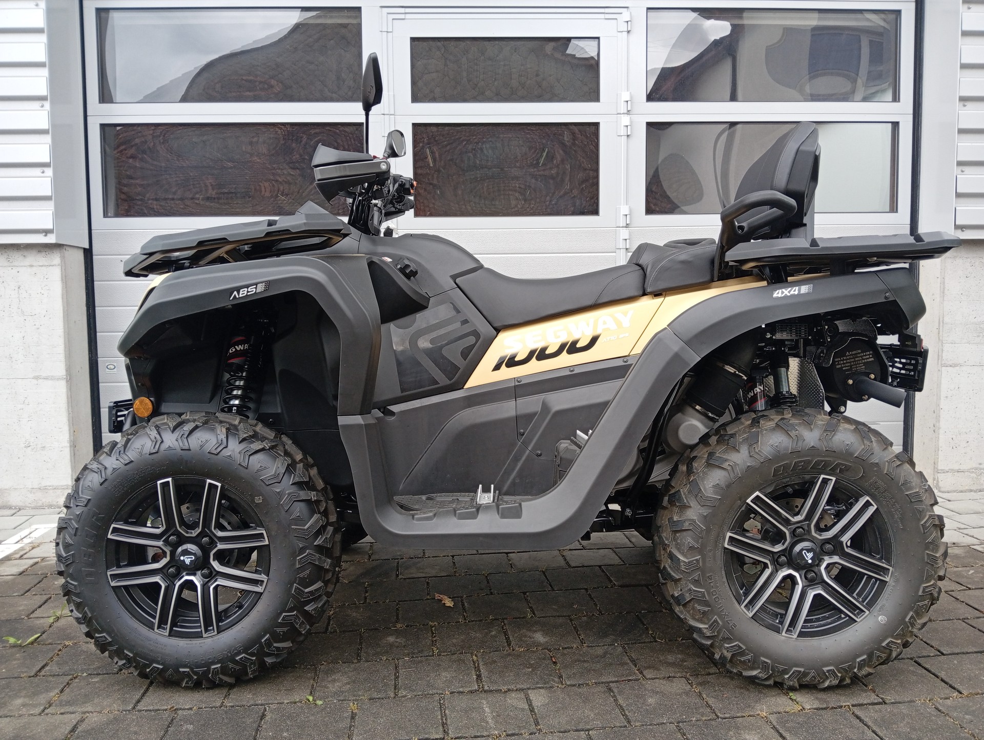 SEGWAY  AT 10 L Snarler DLX EPS-image-1