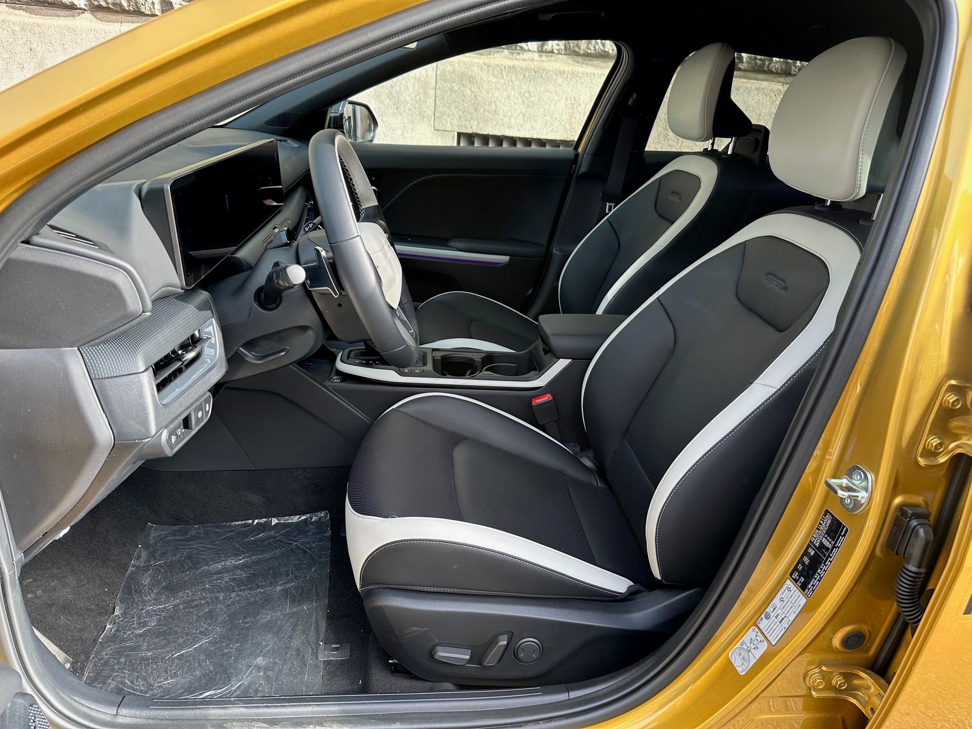 KIA K4 GT-Line-image-8