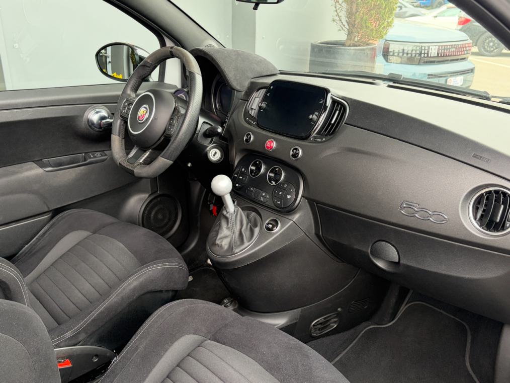 FIAT 695C 1.4 16V Turbo Abarth Turismo-image-8