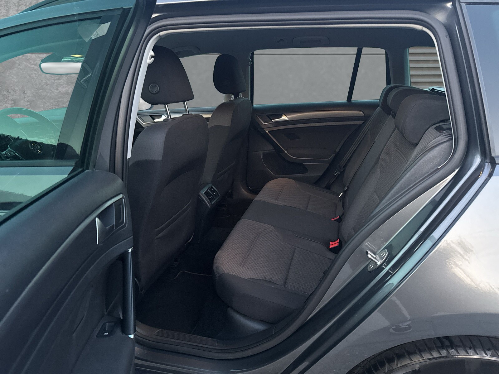 VW Golf Variant 1.4 TSI Comfortline DSG-image-10