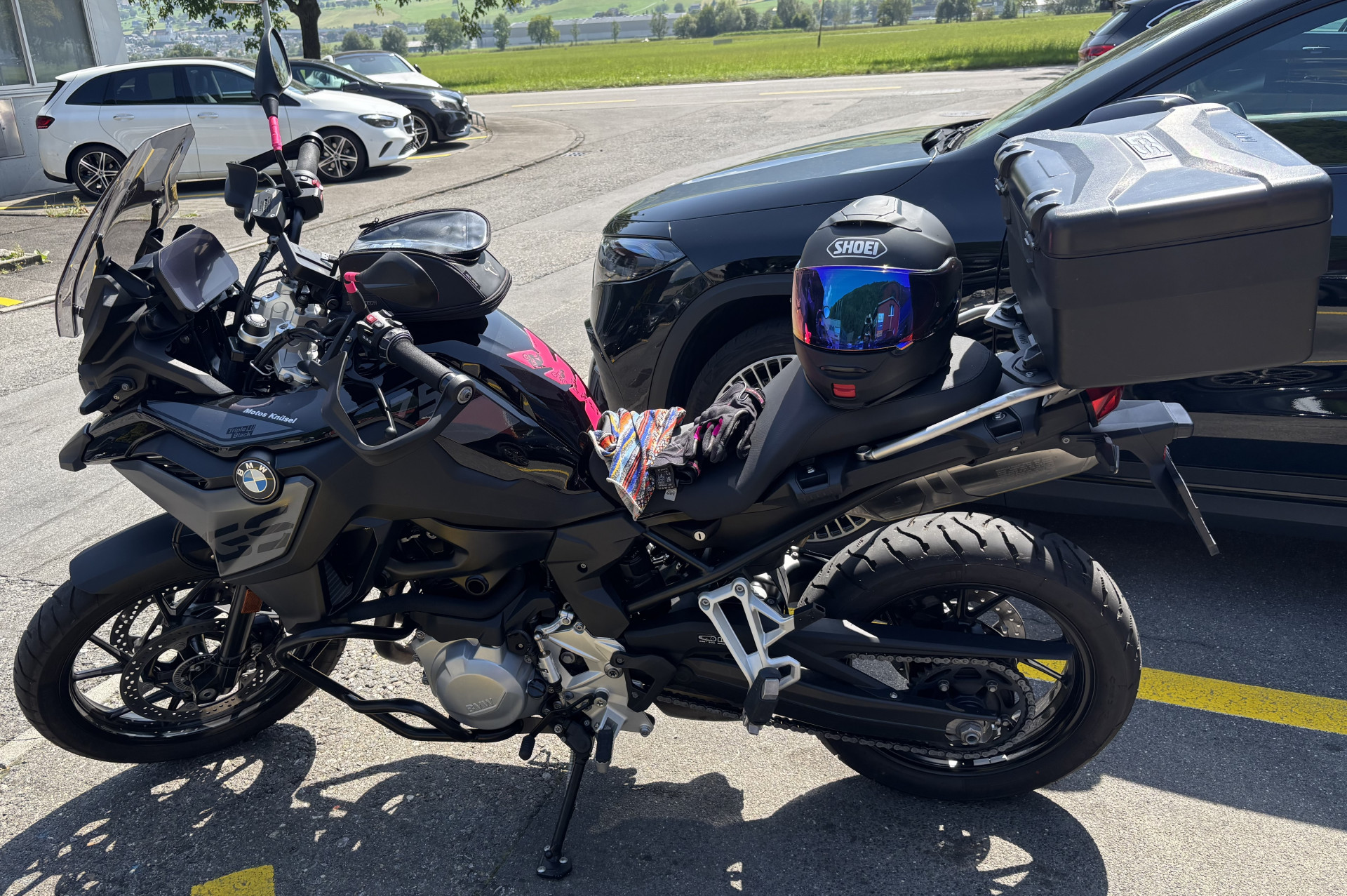 BMW F 750 GS Triple Black-image-2