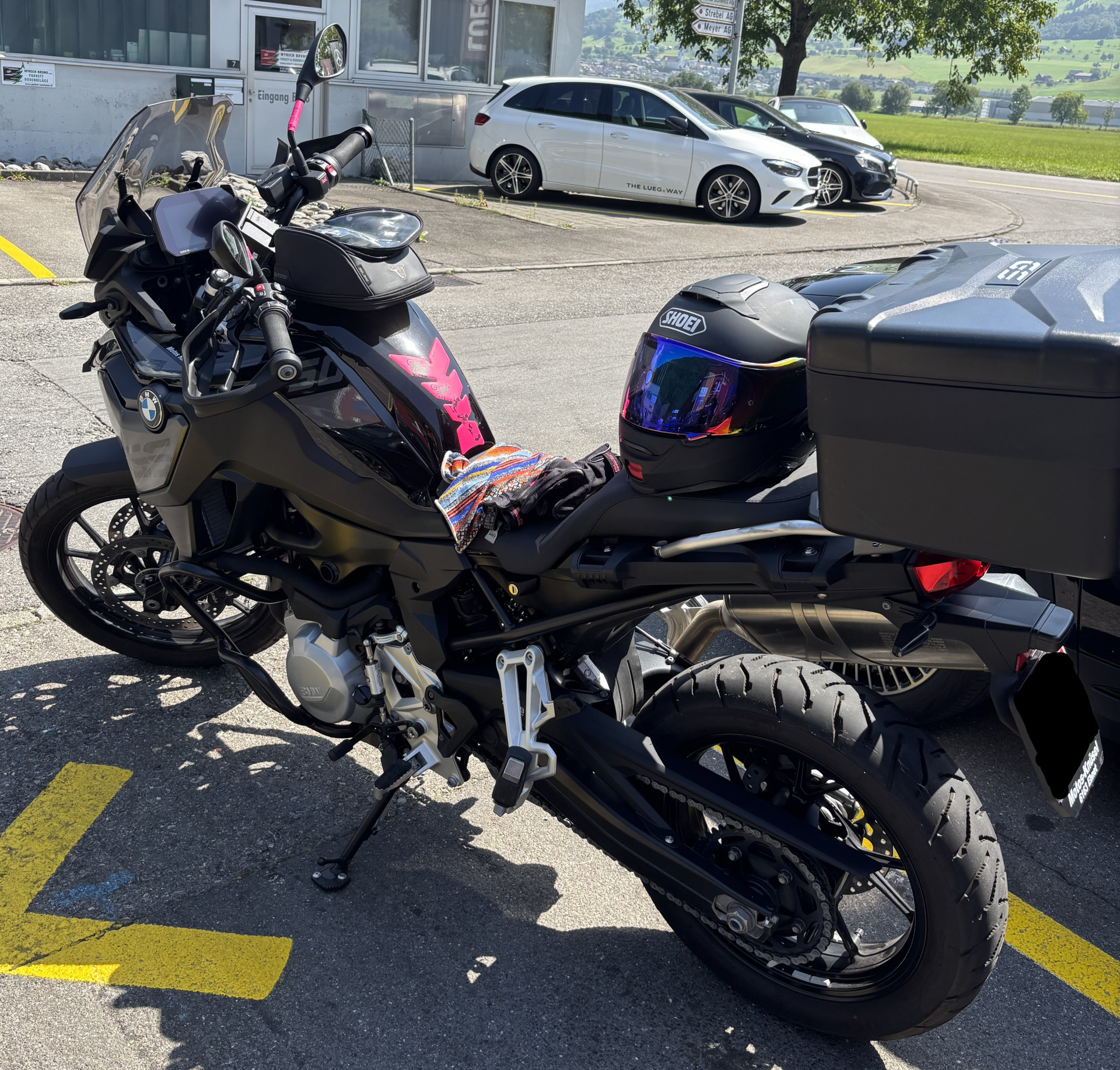BMW F 750 GS Triple Black-image-3