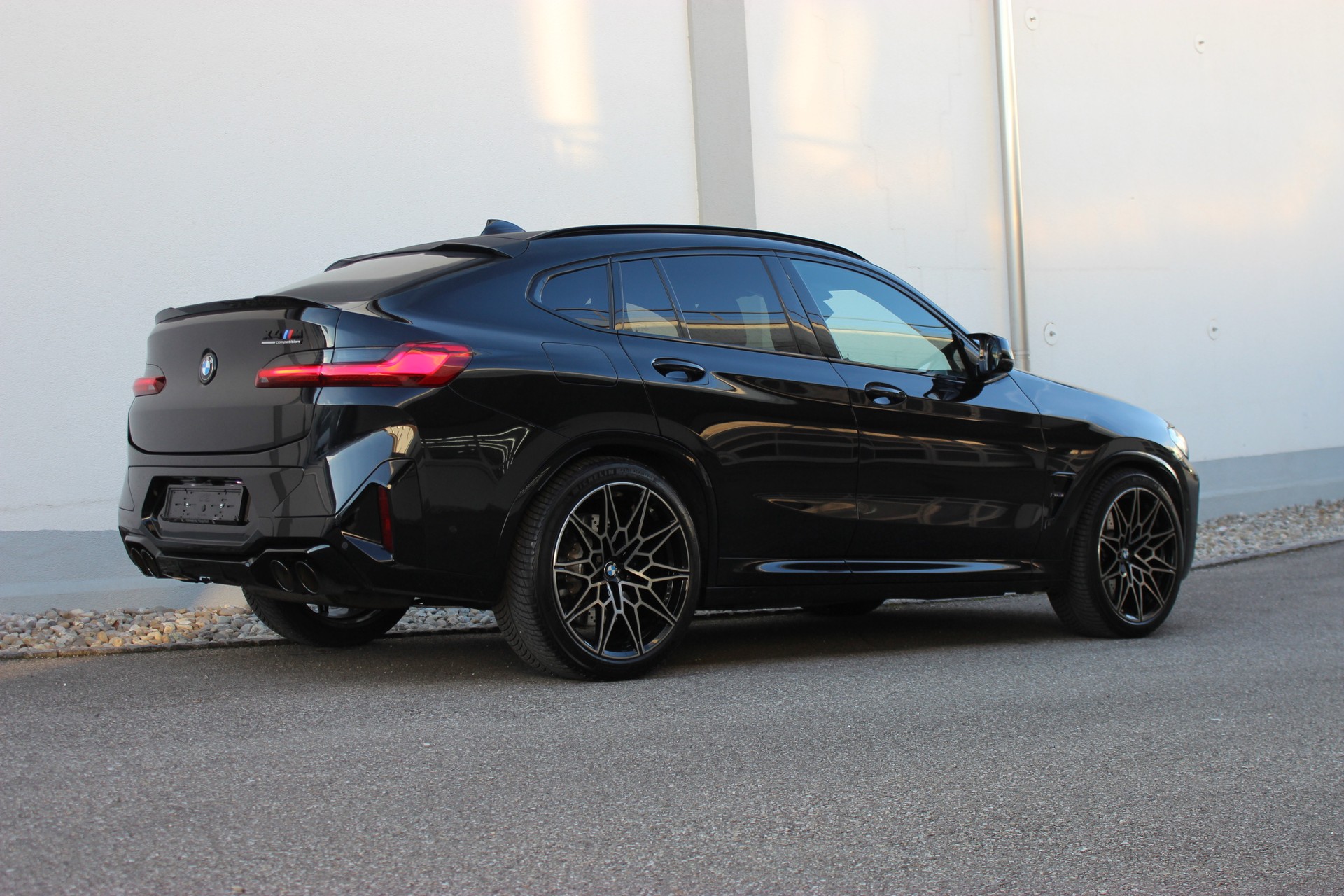 BMW X4M xDrive M Competition-image-10