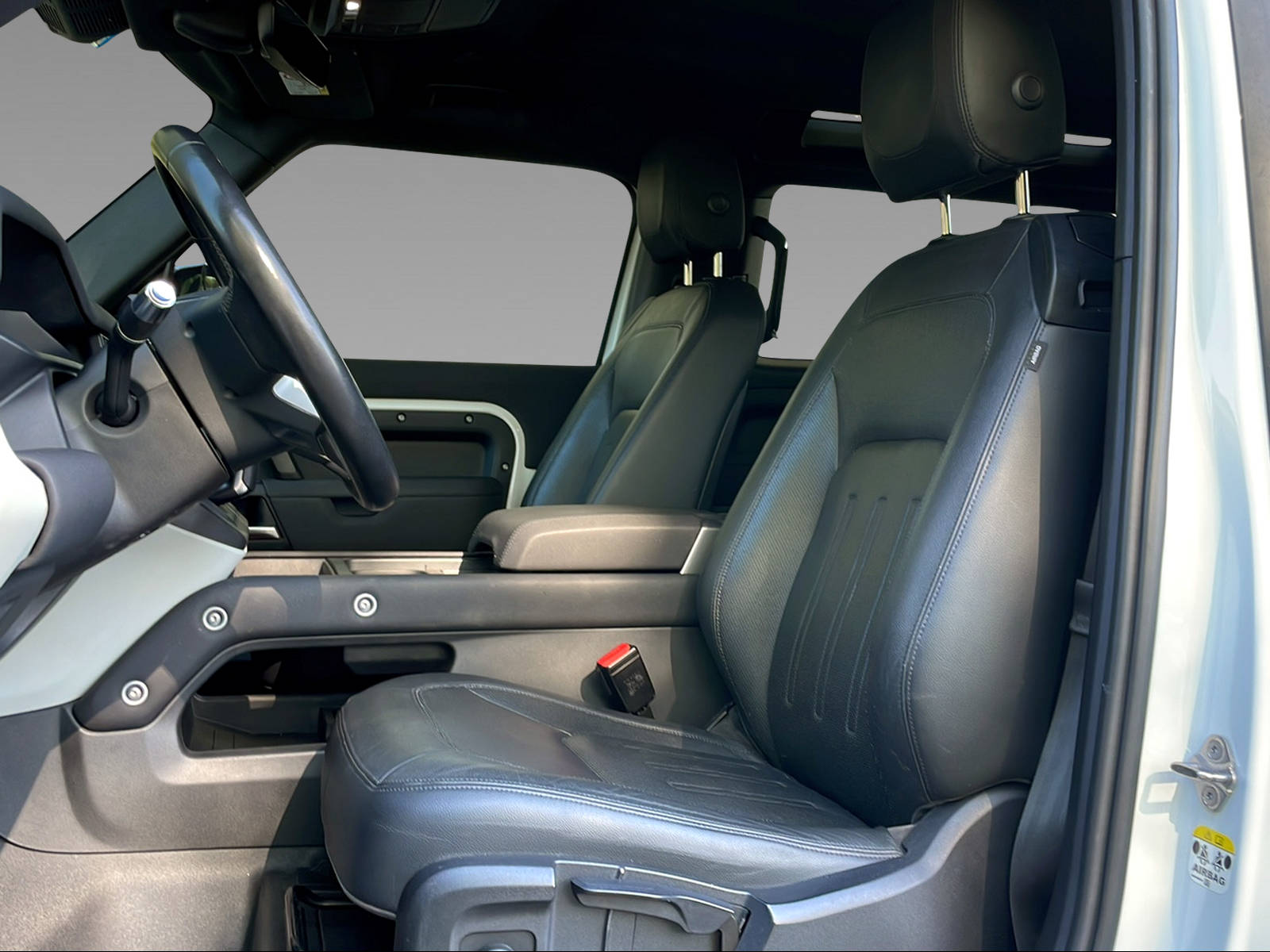 LAND ROVER Defender 90 3.0 D I6 S-showroom-element-3