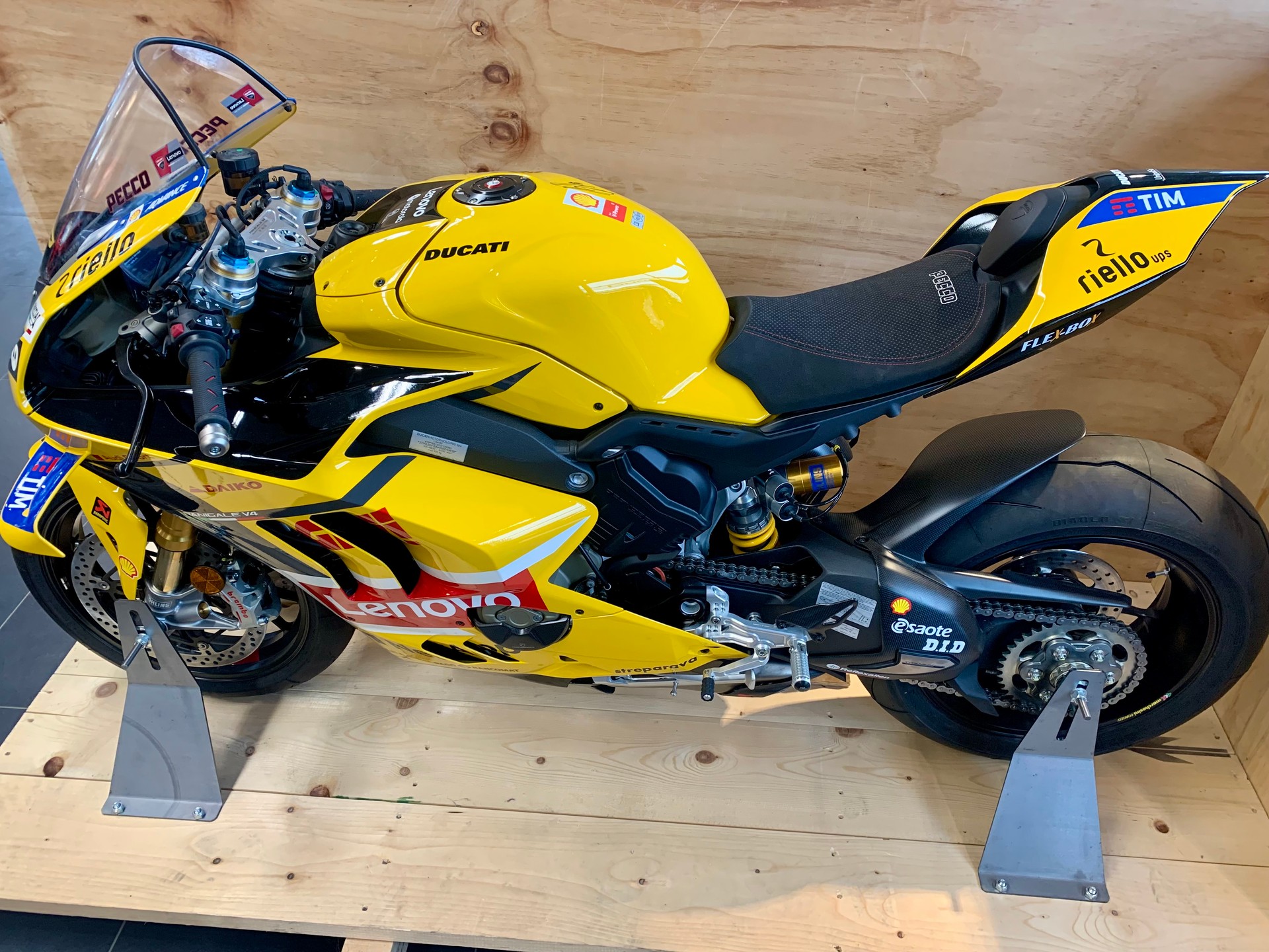 DUCATI Panigale V4 ABS 2023 Racing Replica Bagnaia-image-2