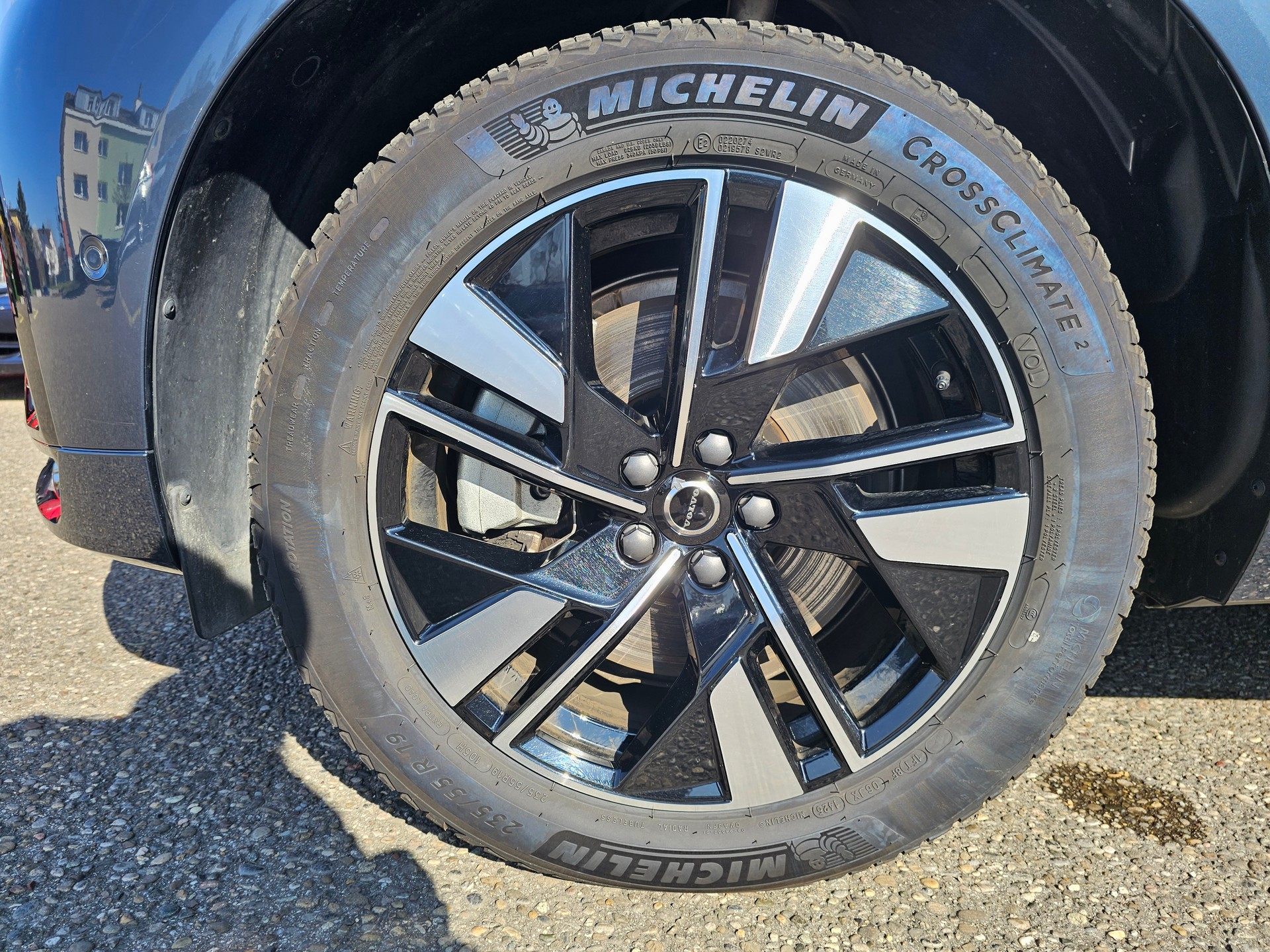 VOLVO XC60 2.0 T6 TE Plus Dark eAWD-image-5