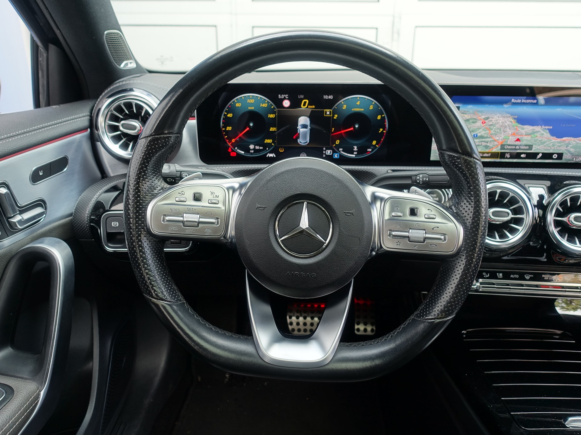 MERCEDES-BENZ A 250 Progressive 7G-DCT-image-11