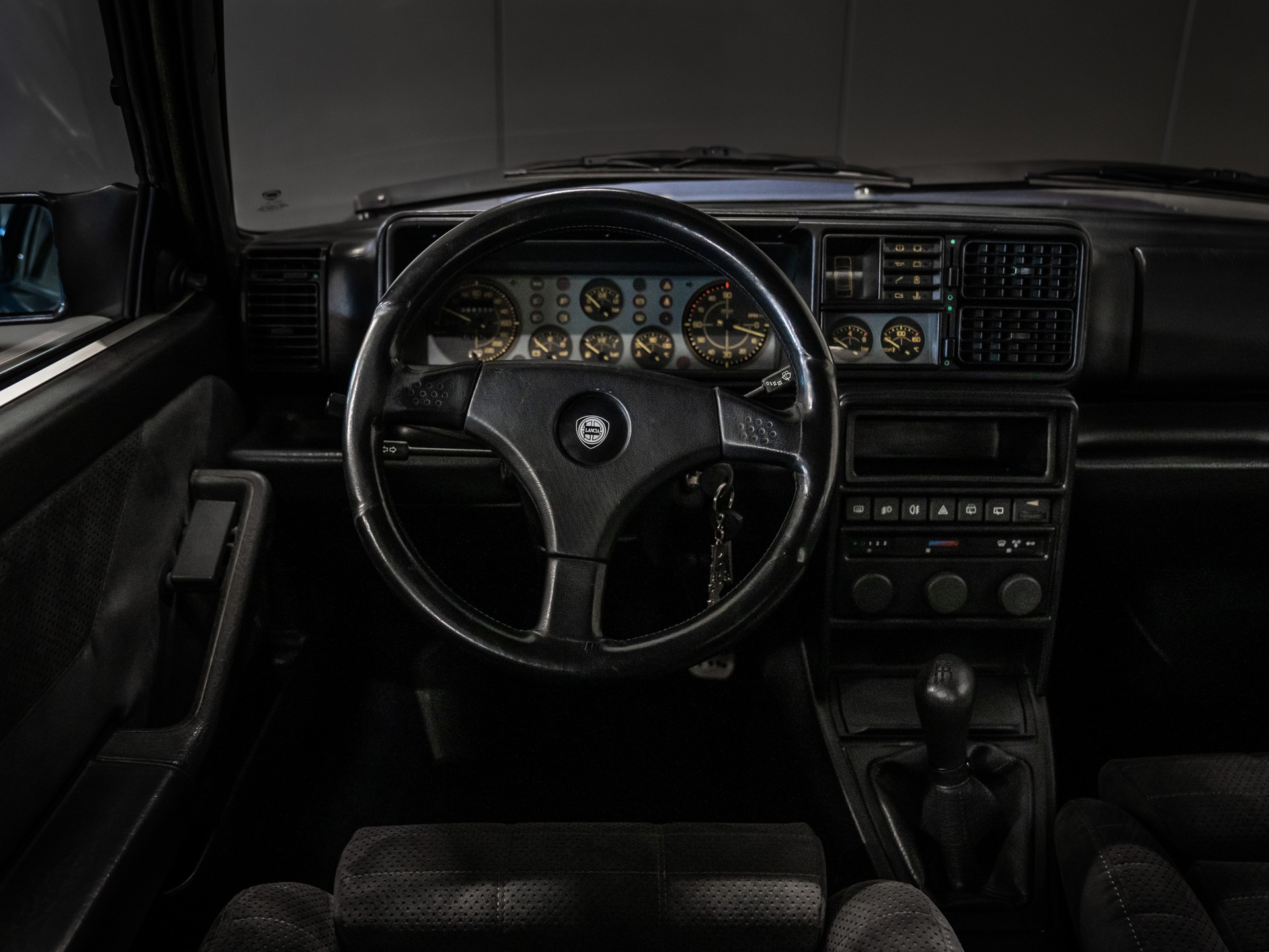 LANCIA Delta HF Integrale Evo-image-8