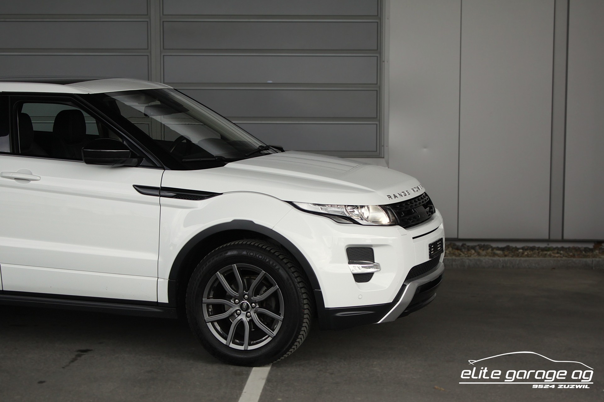 LAND ROVER Range Rover Evoque 2.0 Si4 Dynamic AT9-image-8