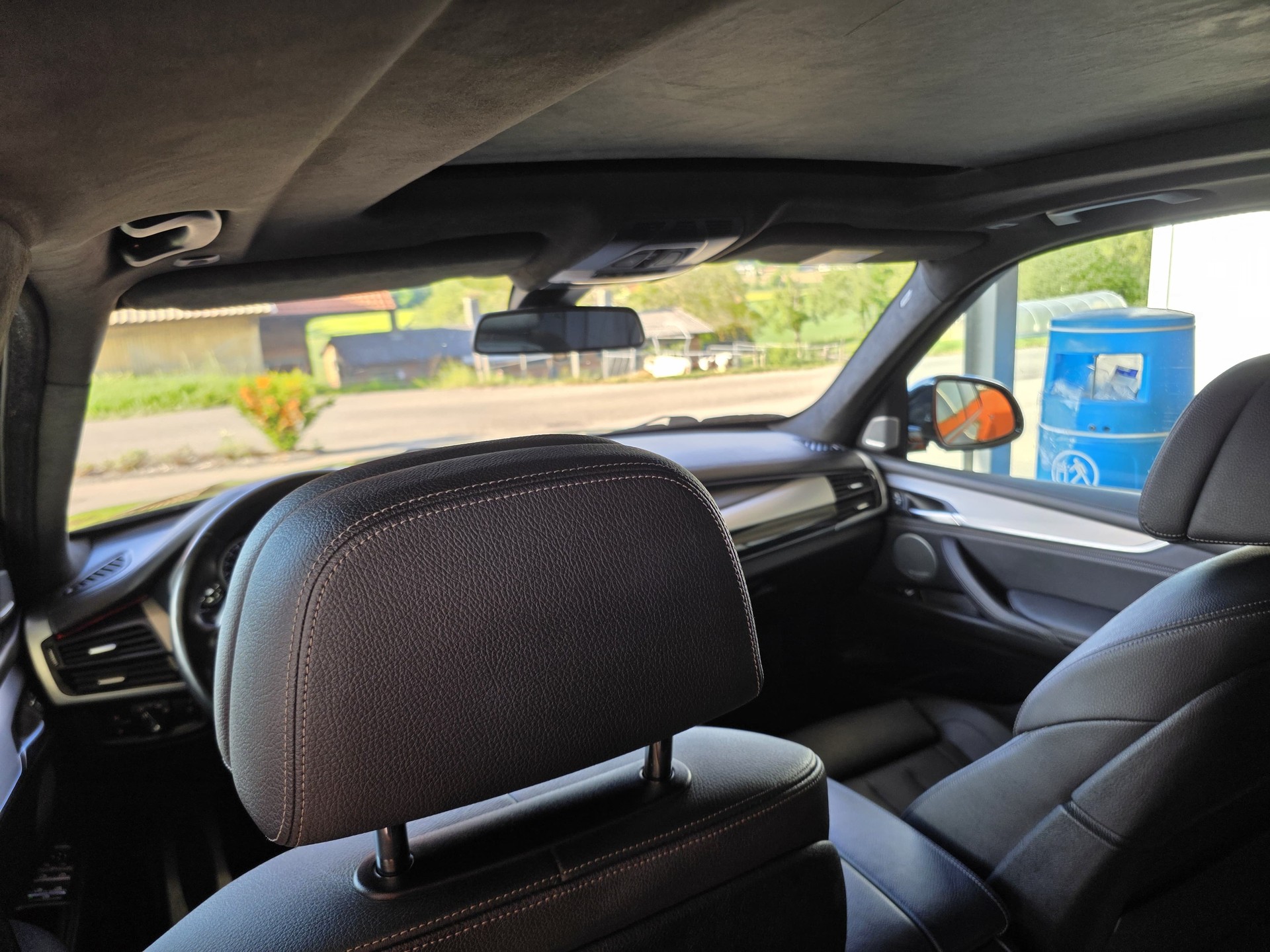 BMW X5 xDrive M50d Pure M Sport Plus Steptronic-image-12
