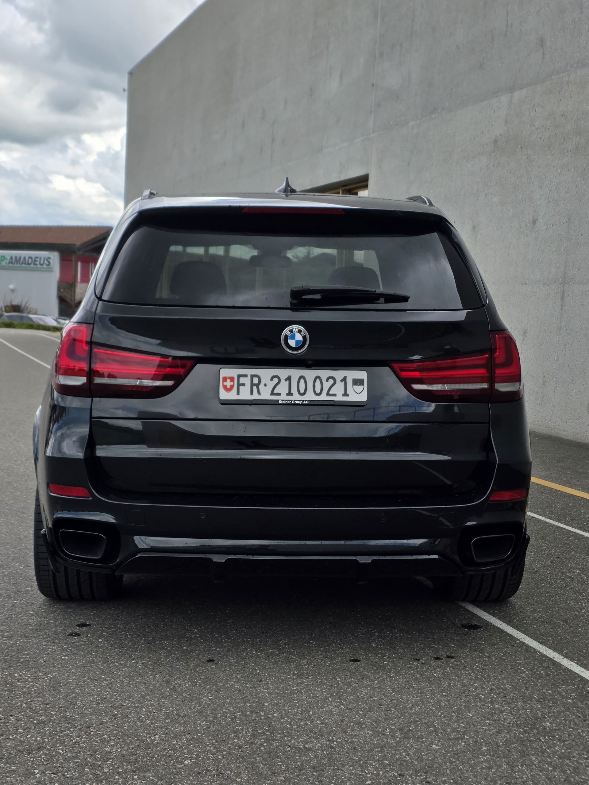 BMW X5 xDrive M50d Pure M Sport Plus Steptronic-image-5