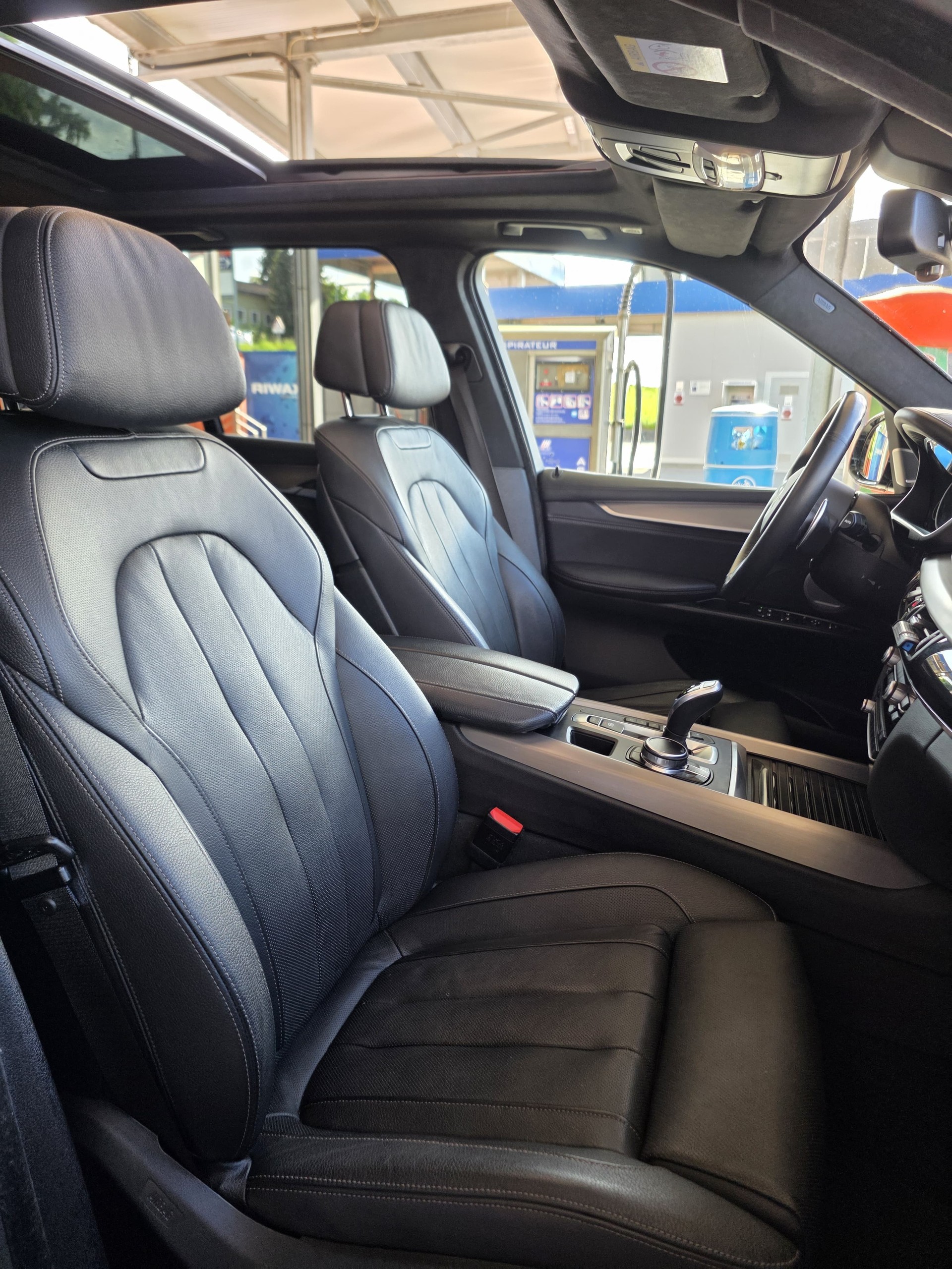 BMW X5 xDrive M50d Pure M Sport Plus Steptronic-image-9