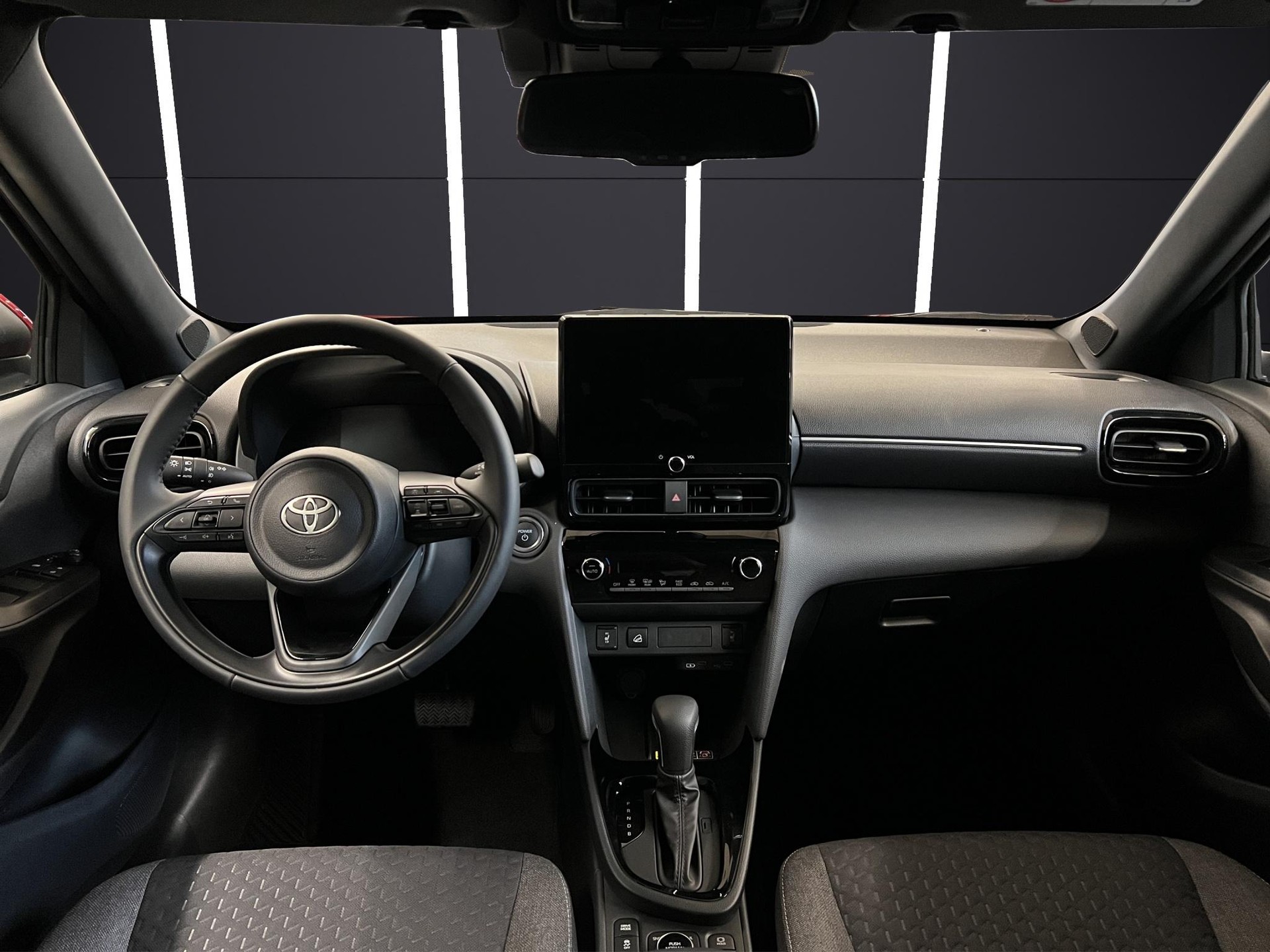 TOYOTA Yaris Cross 1.5 VVT-i HSD Trend-image-8