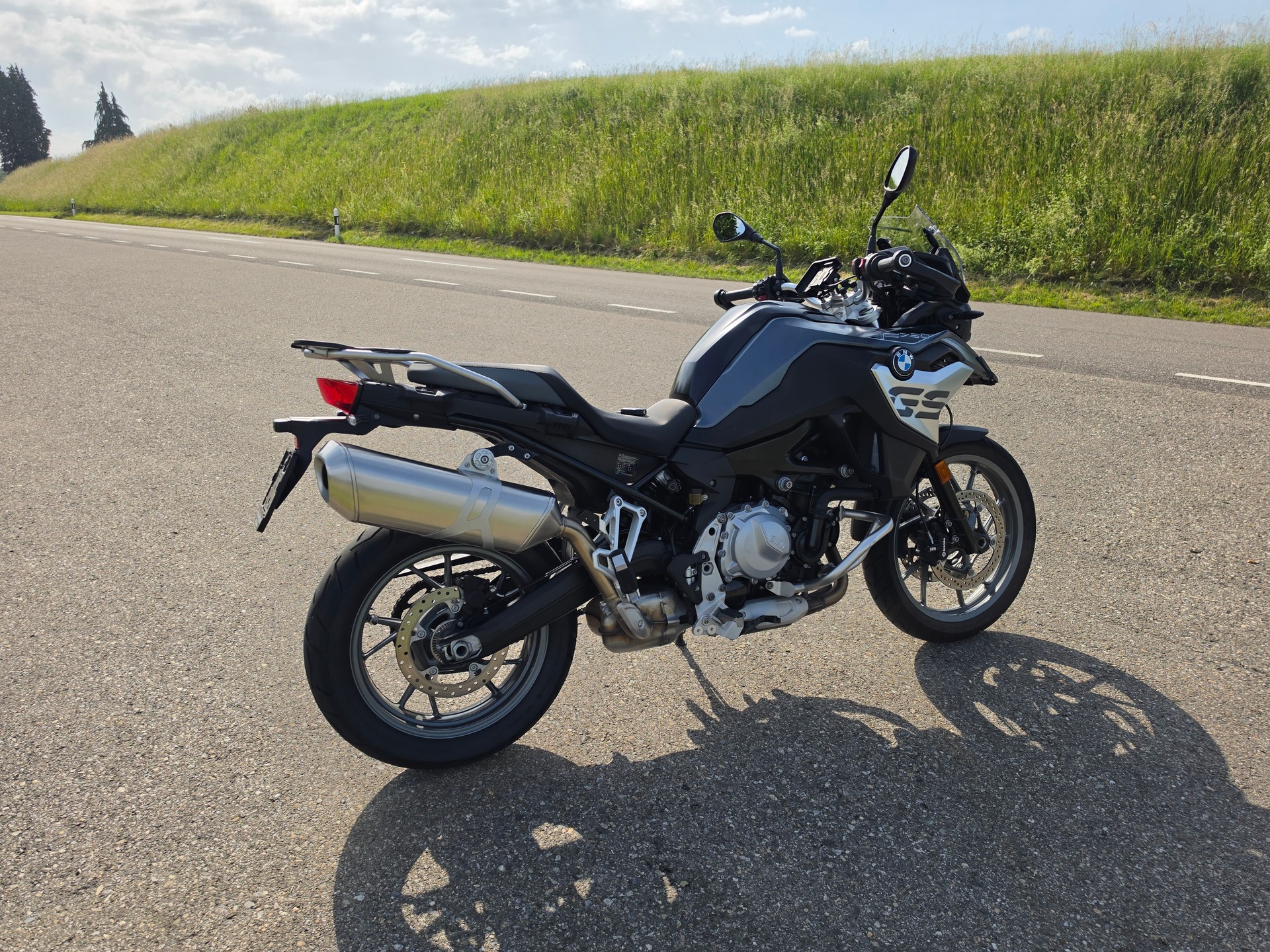 BMW F 750GS-image-3