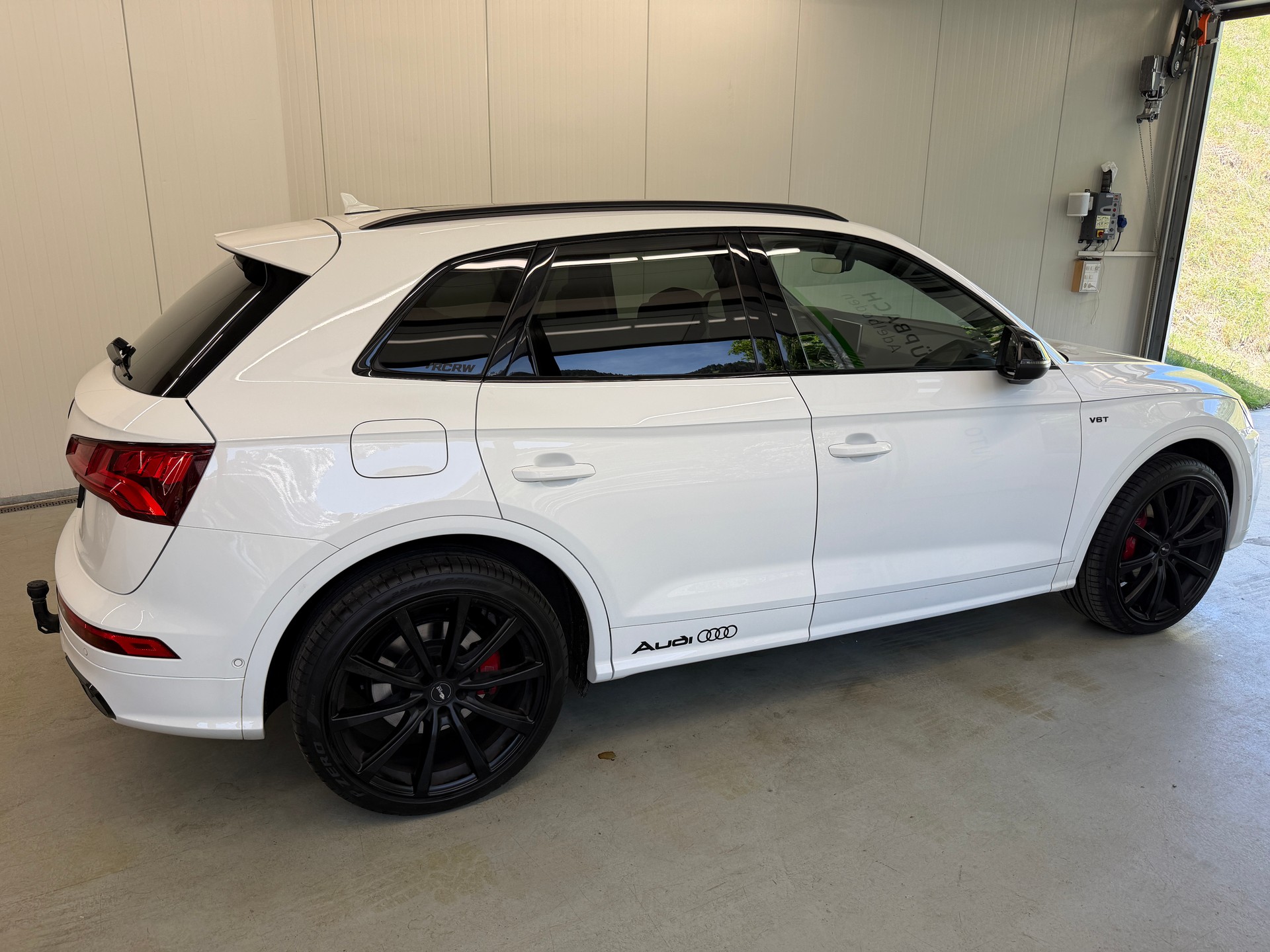 AUDI SQ5 3.0 TFSI quattro S-tronic-showroom-element-2