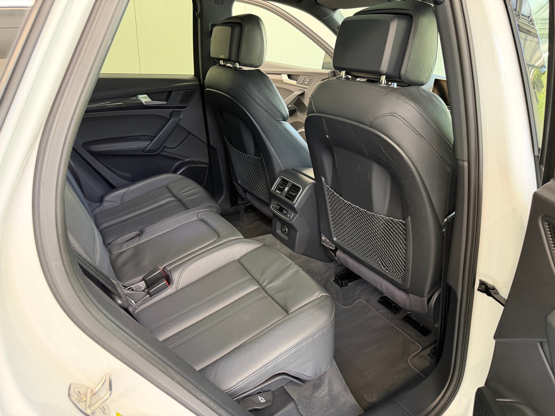 AUDI SQ5 3.0 TFSI quattro S-tronic-image-16