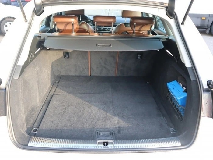 AUDI A4 Avant 40 TDI Sport S-tronic ** Voll-Leder Ausstattung ** Ab MFK 08.08.2024 **-image-6