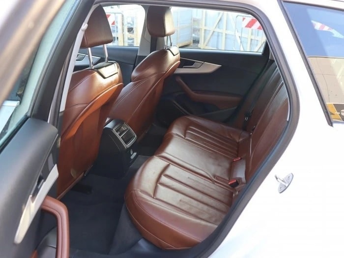 AUDI A4 Avant 40 TDI Sport S-tronic ** Voll-Leder Ausstattung ** Ab MFK 08.08.2024 **-image-12