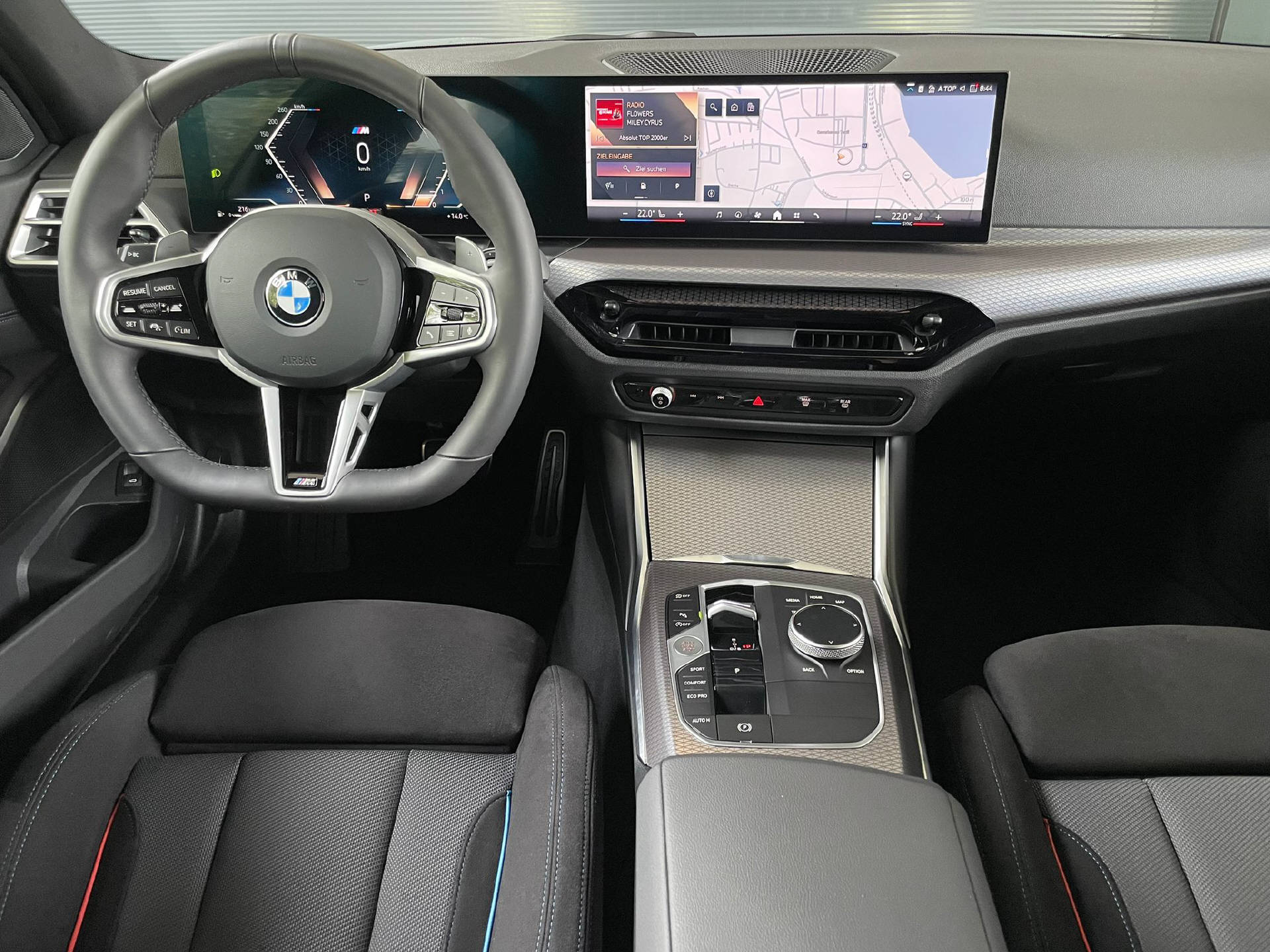 BMW 330i xDrive SAG Touring-image-6