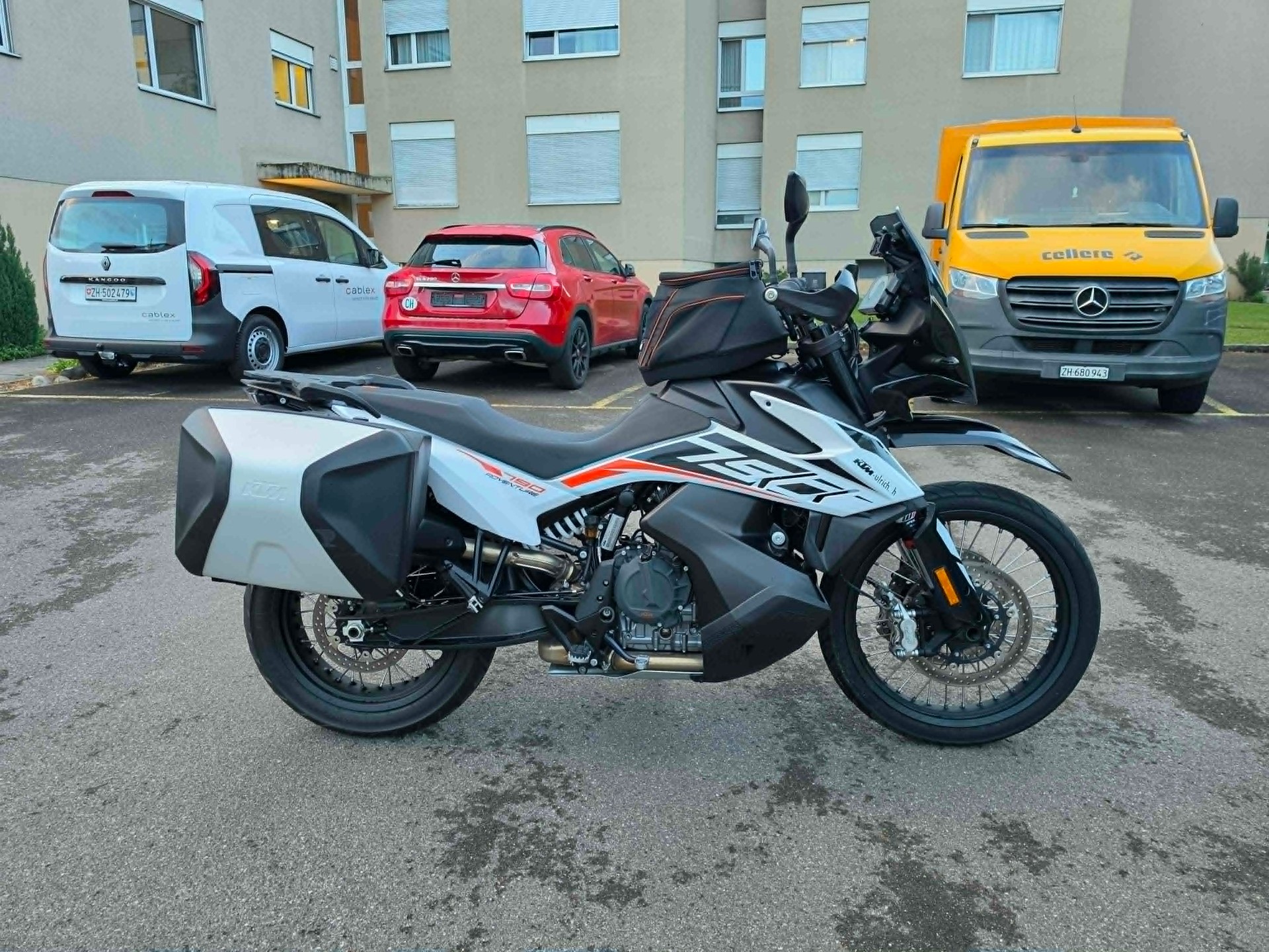 KTM 790 Adventure ABS (35kW)-image-1