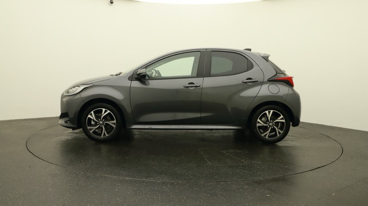 TOYOTA Yaris 1.5 Sport e-CVT-image-1
