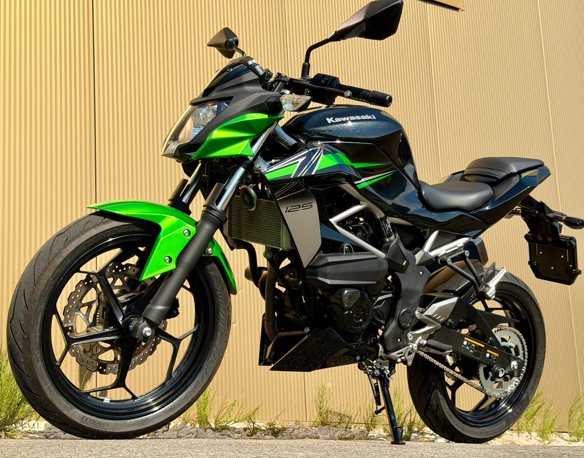 KAWASAKI Z 125-image-9