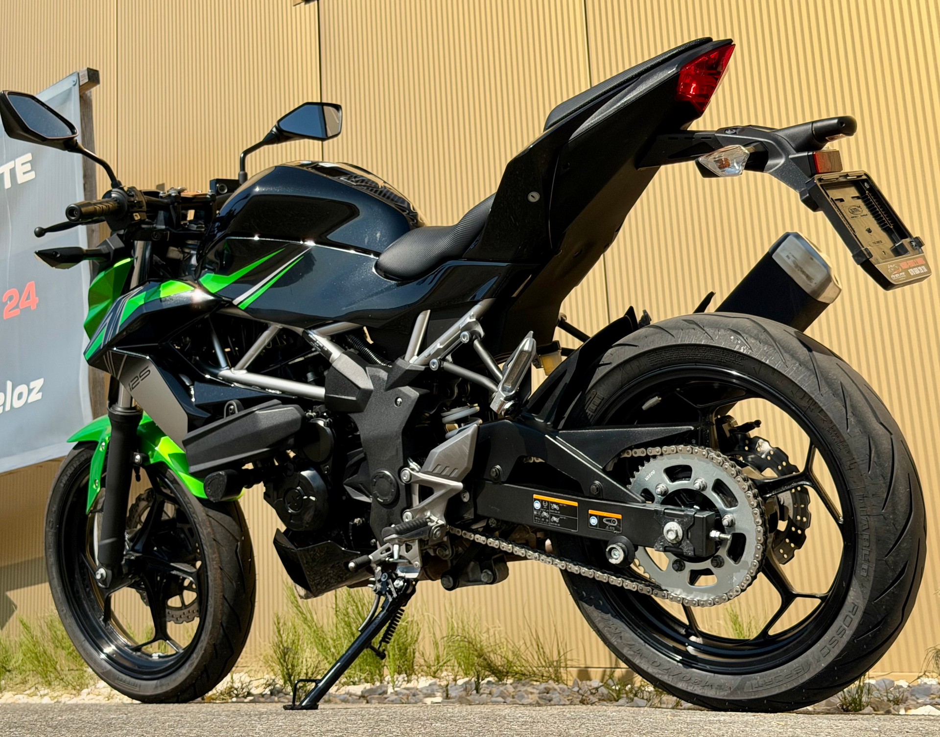 KAWASAKI Z 125-image-11