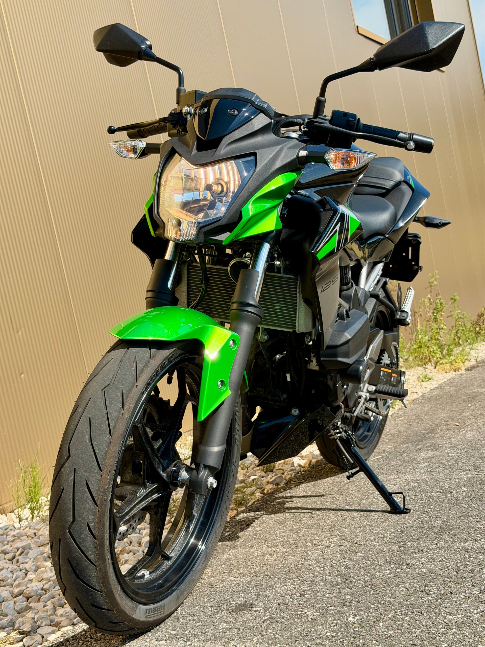 KAWASAKI Z 125-image-7