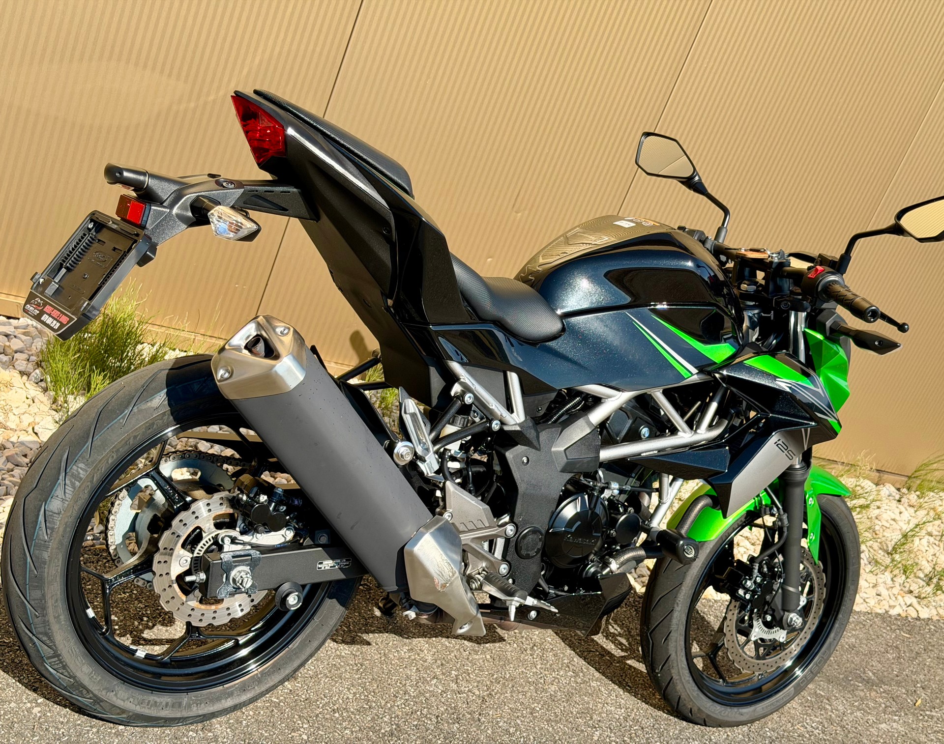 KAWASAKI Z 125-image-4