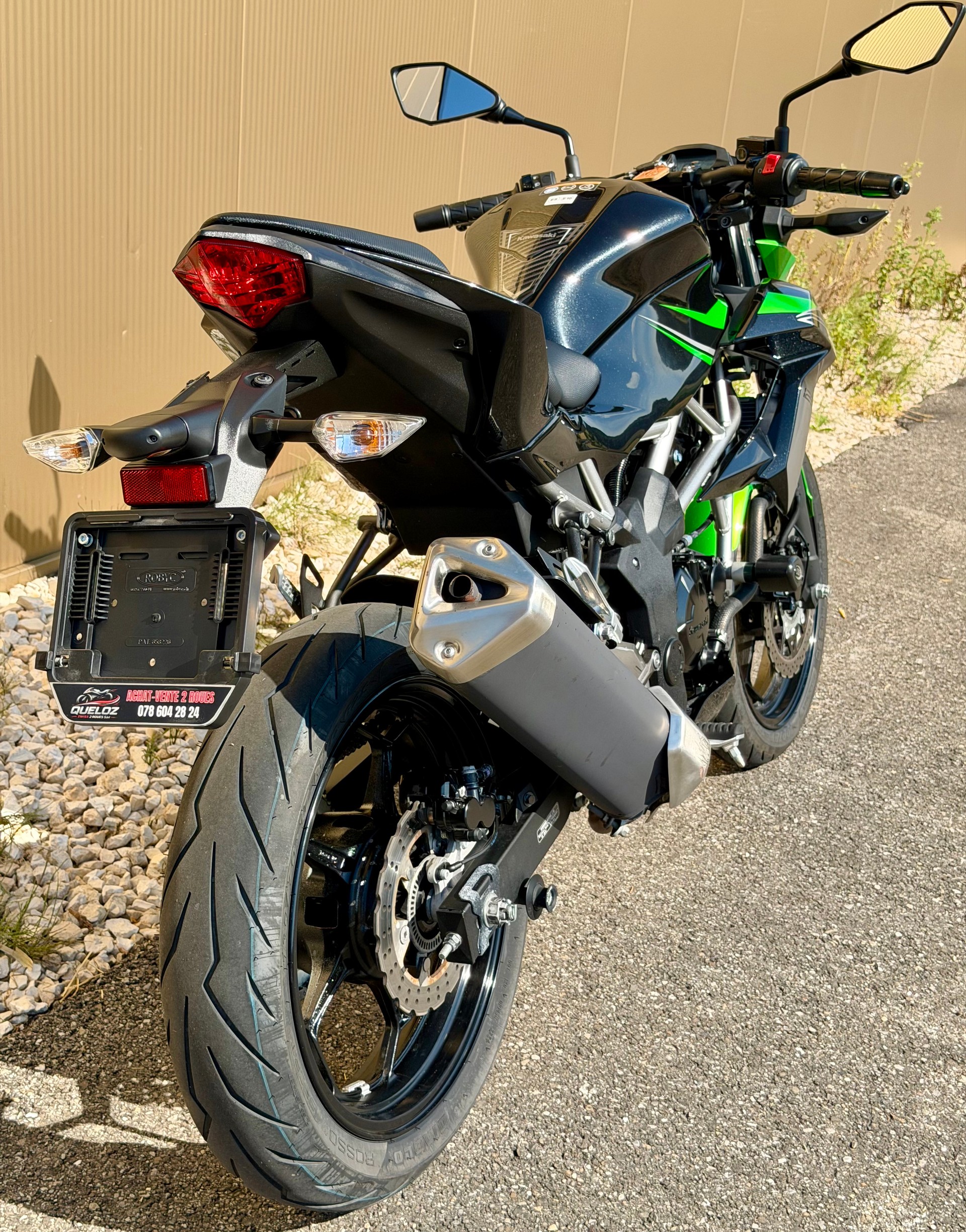 KAWASAKI Z 125-image-5