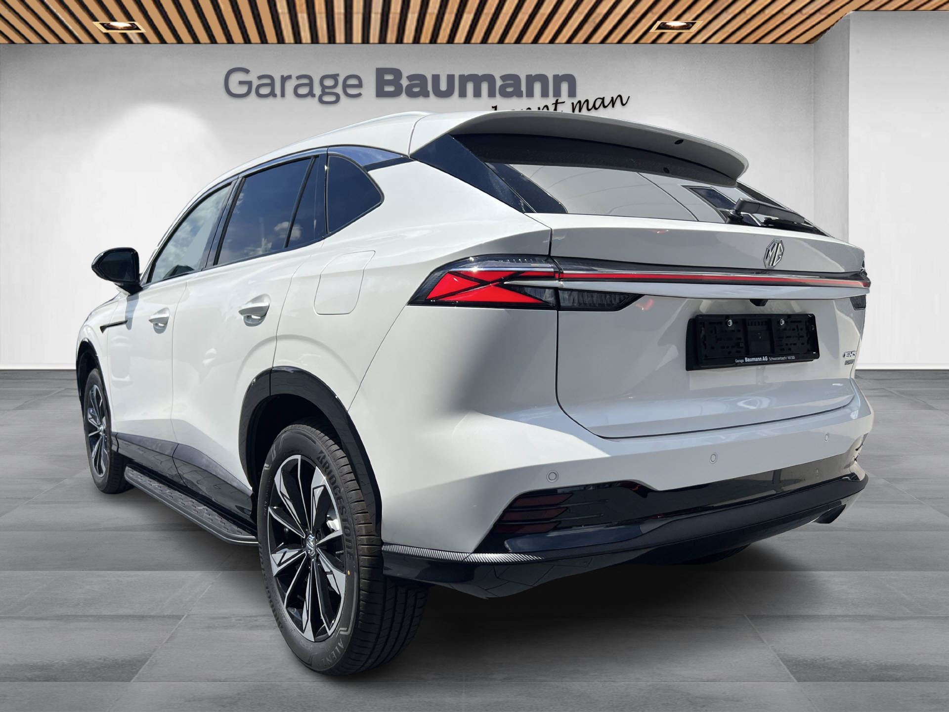 MG MG HS-showroom-element-3