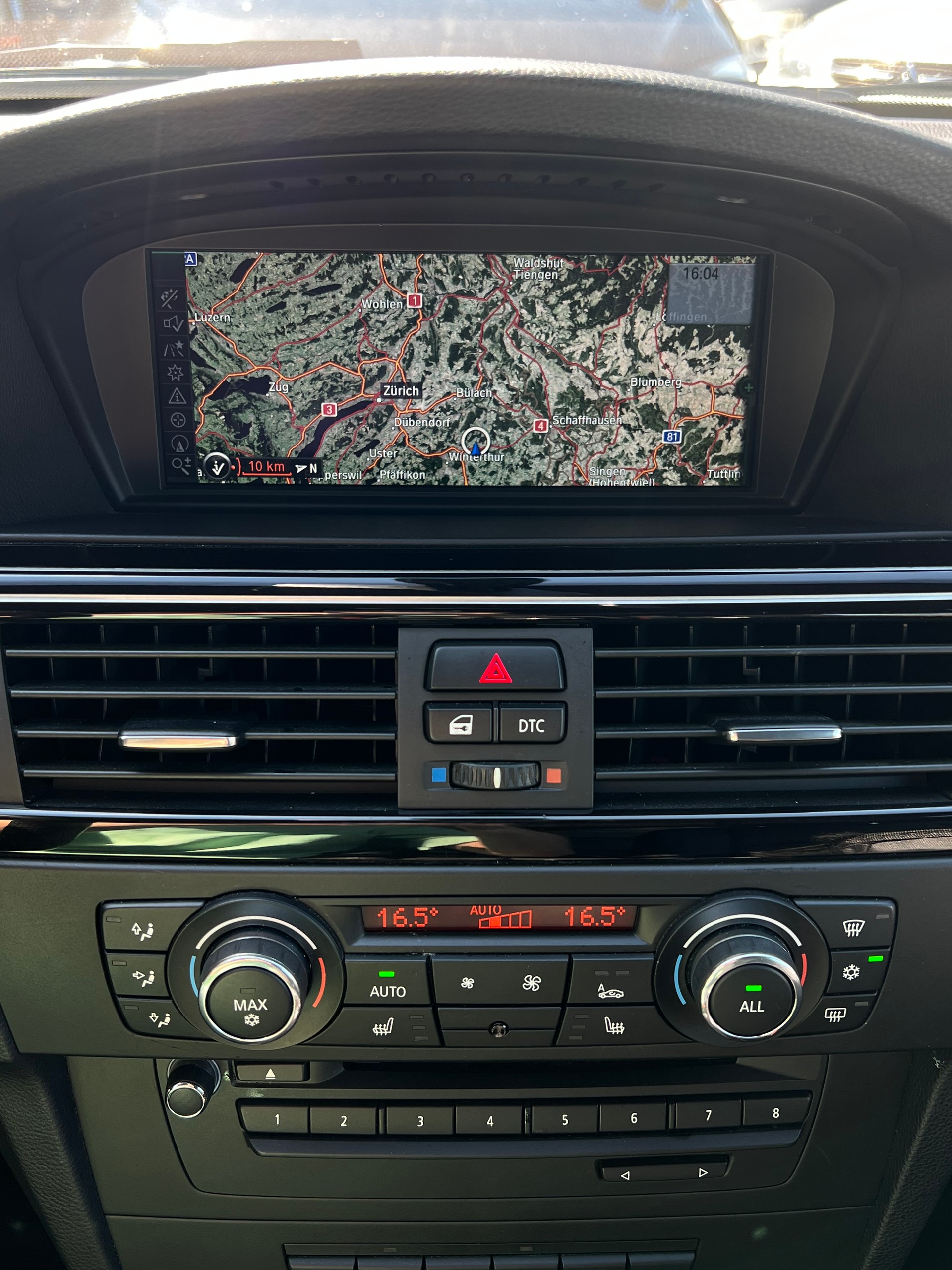 BMW 335i xDrive M-Paket Coupé-image-12