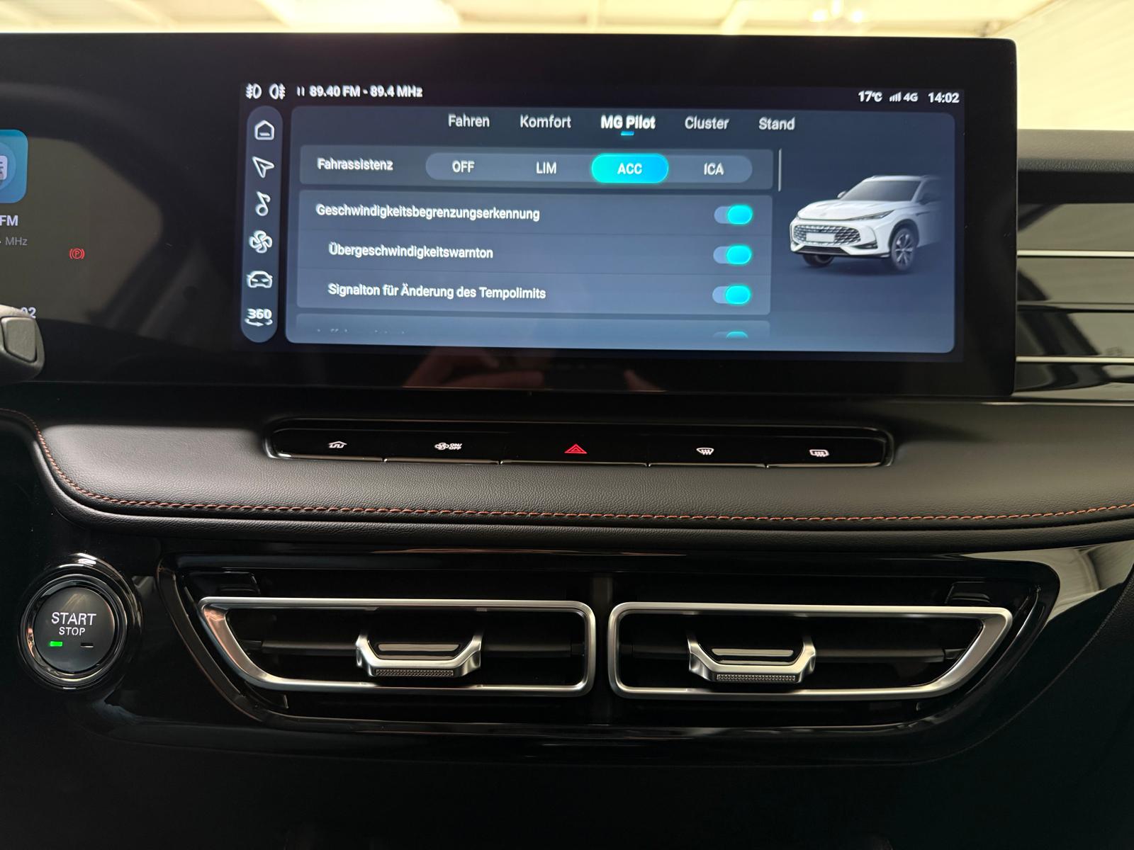 MG HS 1.5 Hybrid Luxury-image-11