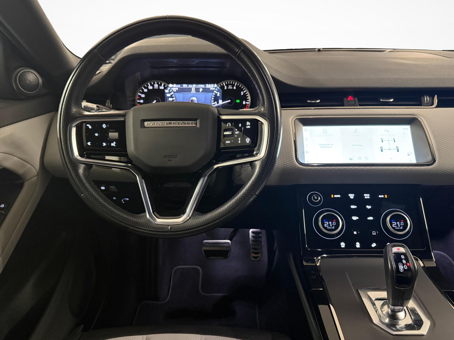 LAND ROVER Range Rover Evoque 2.0 T R-Dynamic-image-11