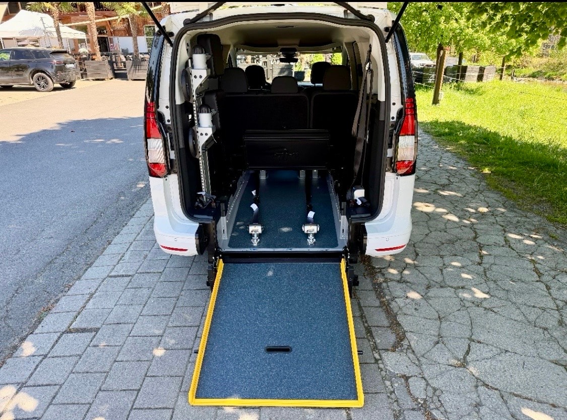 VW Caddy Maxi 2.0 TDI DSG