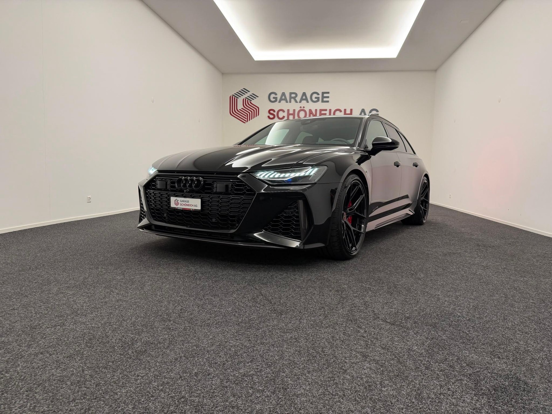 AUDI RS6 Avant 4.0 V8 TFSI quattro T-Tronic