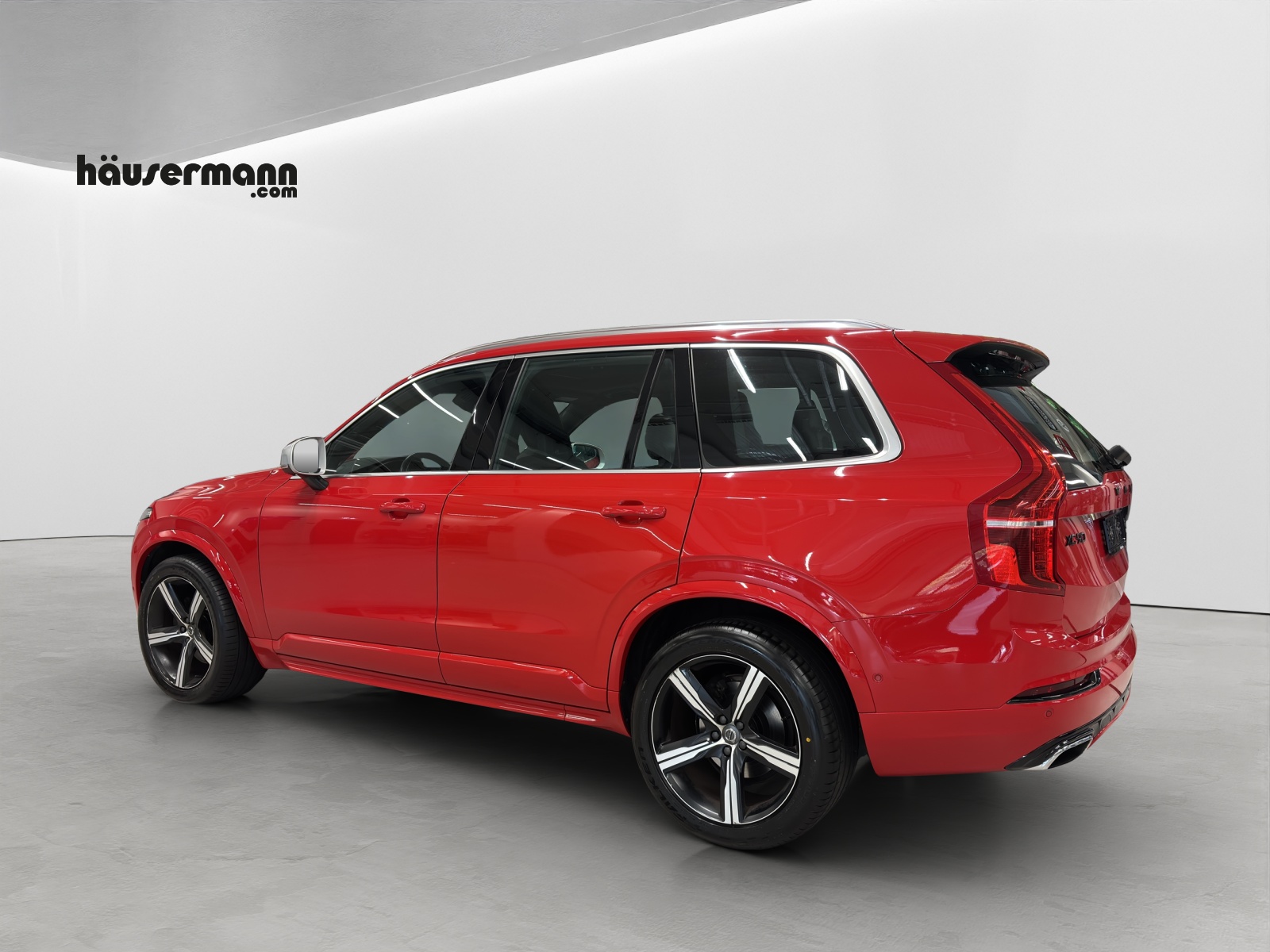 VOLVO XC90 2.0 T6 AWD R-Design 5-Plätzer-showroom-element-2