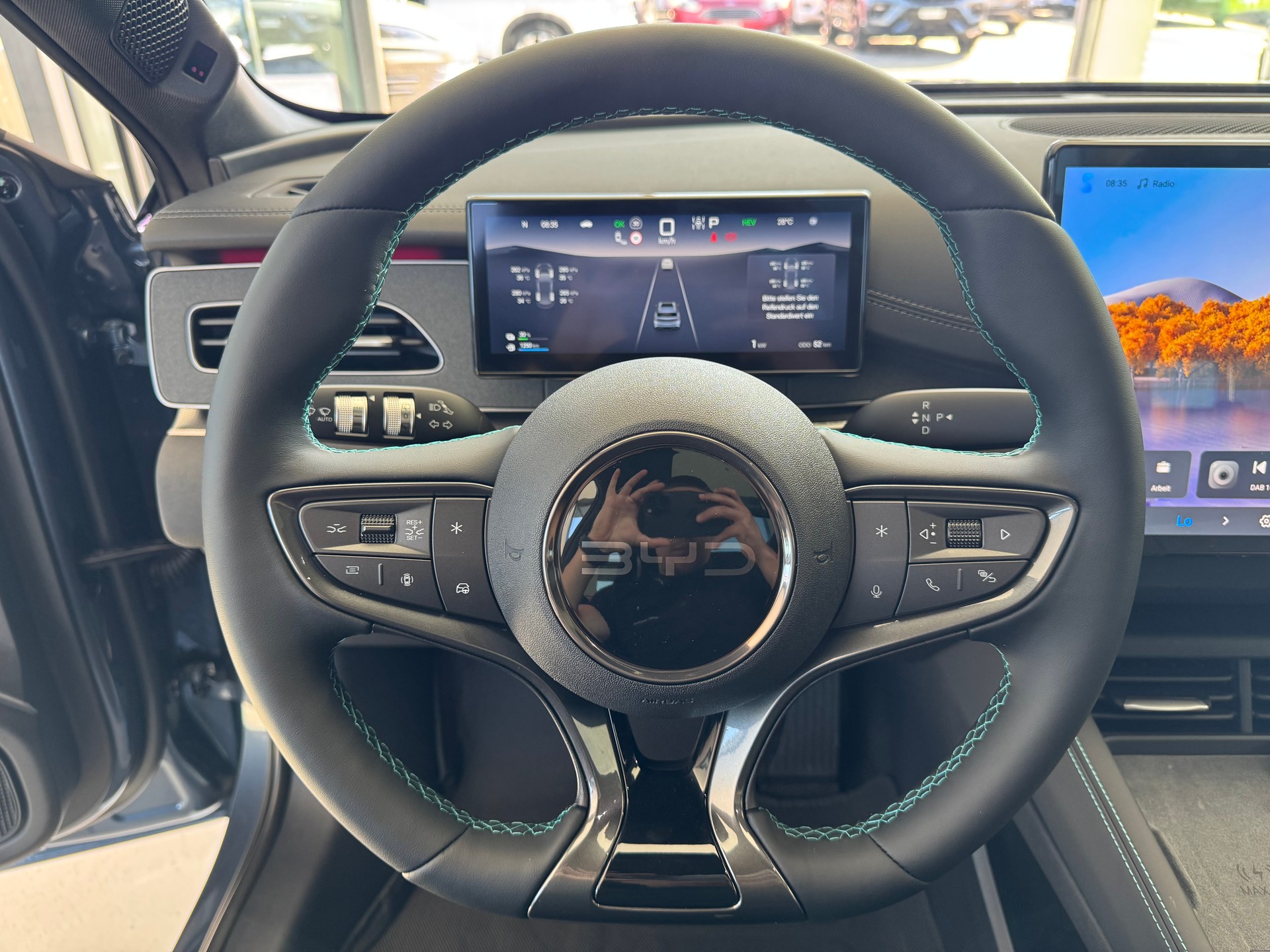 BYD Seal 6 DM-i Touring Comfort-image-12