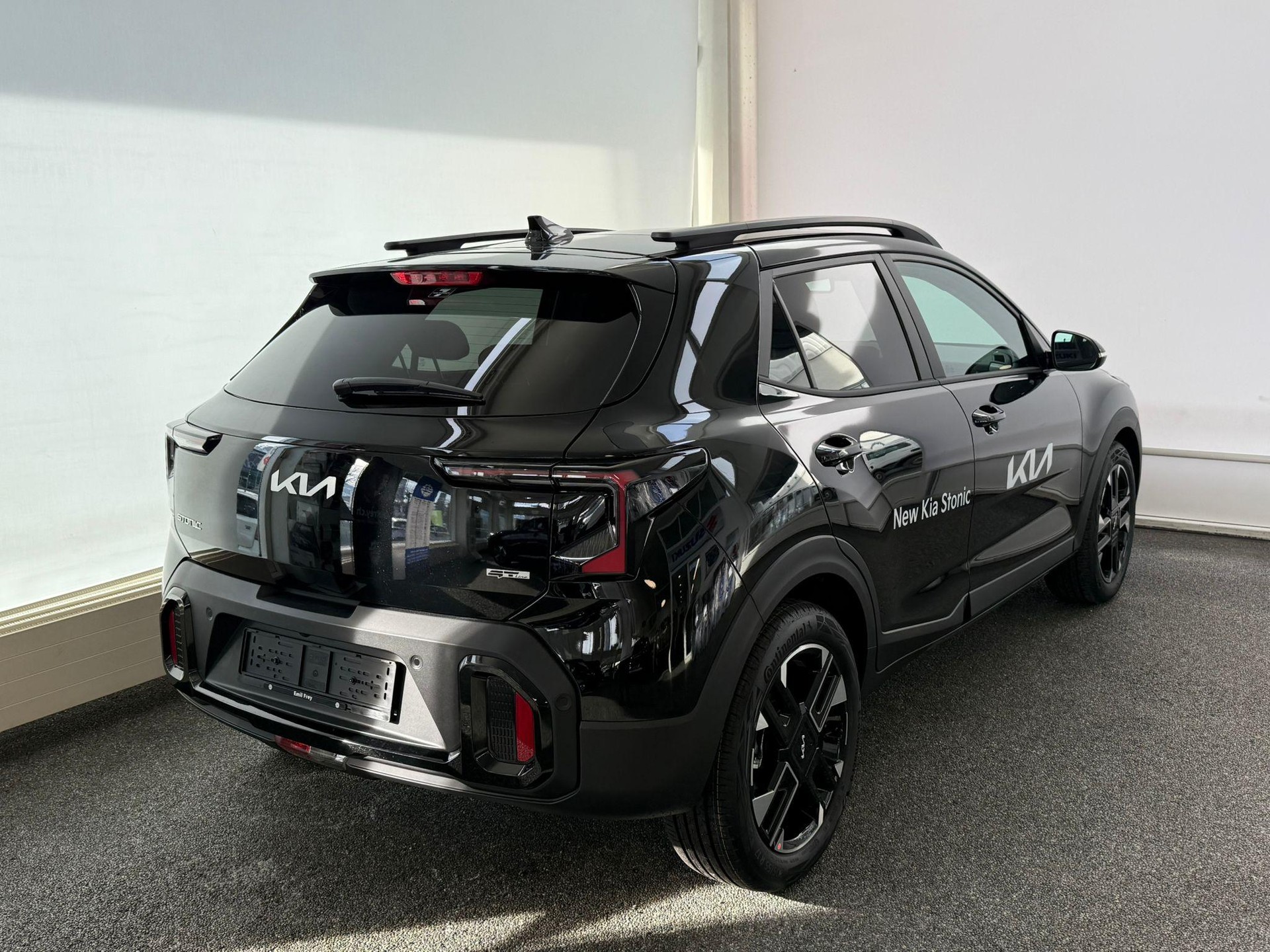 KIA Stonic 1.0 T-GDi MHEV GT-Line-image-4
