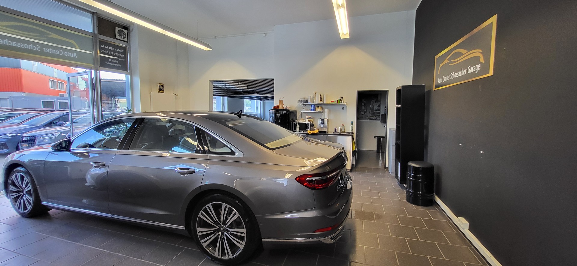 AUDI A8 55 TFSI quattro tiptronic-showroom-element-3