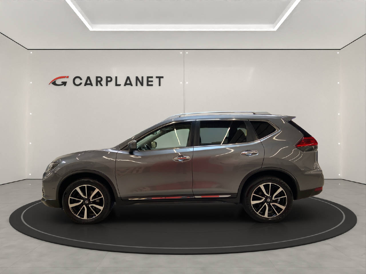 NISSAN X-Trail 2.0 dCi Tekna 4x4-showroom-element-1