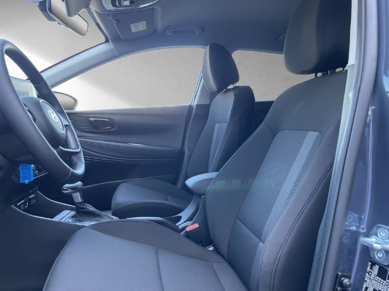 HYUNDAI i20 1.0 T-GDi Amplia Go Safety Pack MY26-image-4
