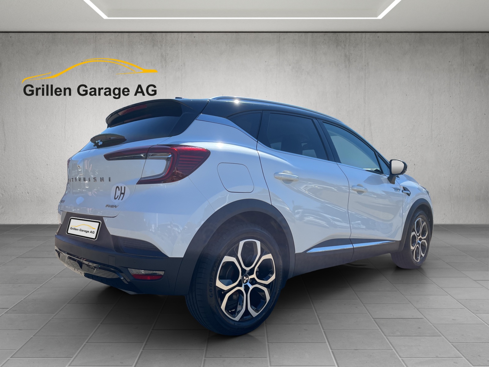 MITSUBISHI ASX 1.6 PHEV Intense-image-4