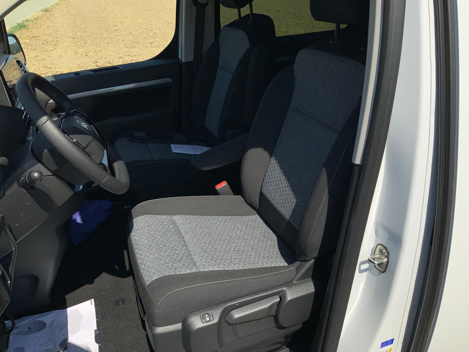 CITROEN Spacetourer M 2.2 BlueHDi 180 You S/S-image-9