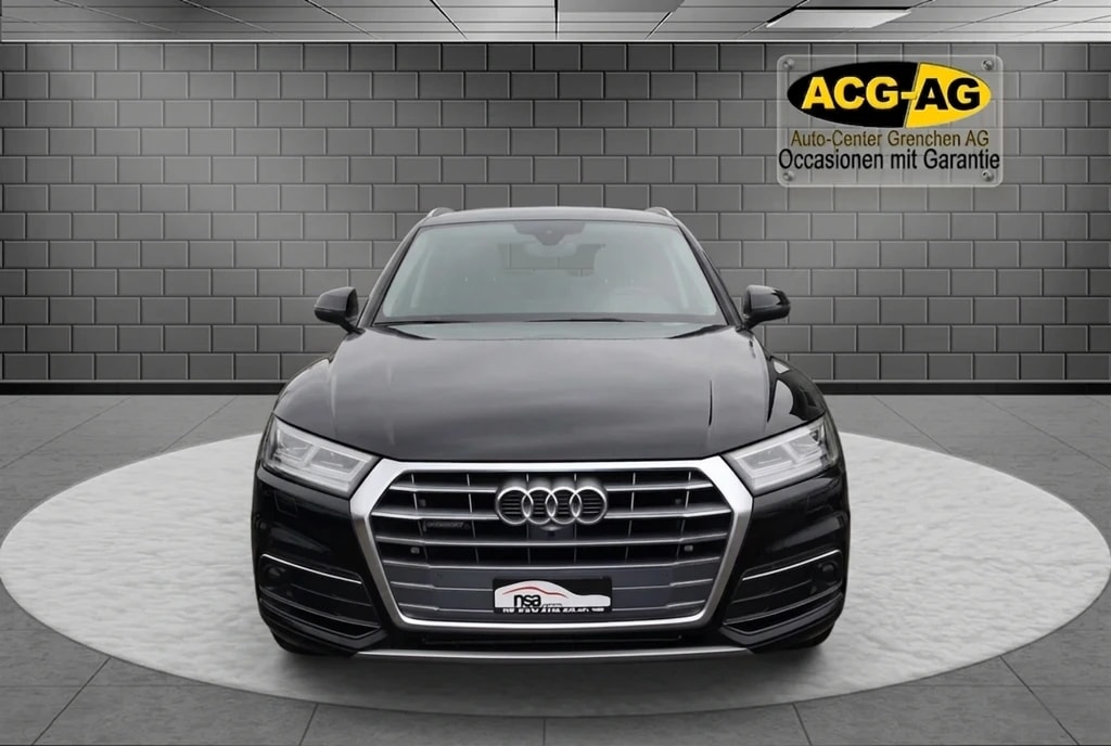 AUDI Q5 2.0 TDI design quattro S-tronic ** Voll-Leder Ausstattung Milano ** RF-Kamera ** Front Kamera *-showroom-element-1